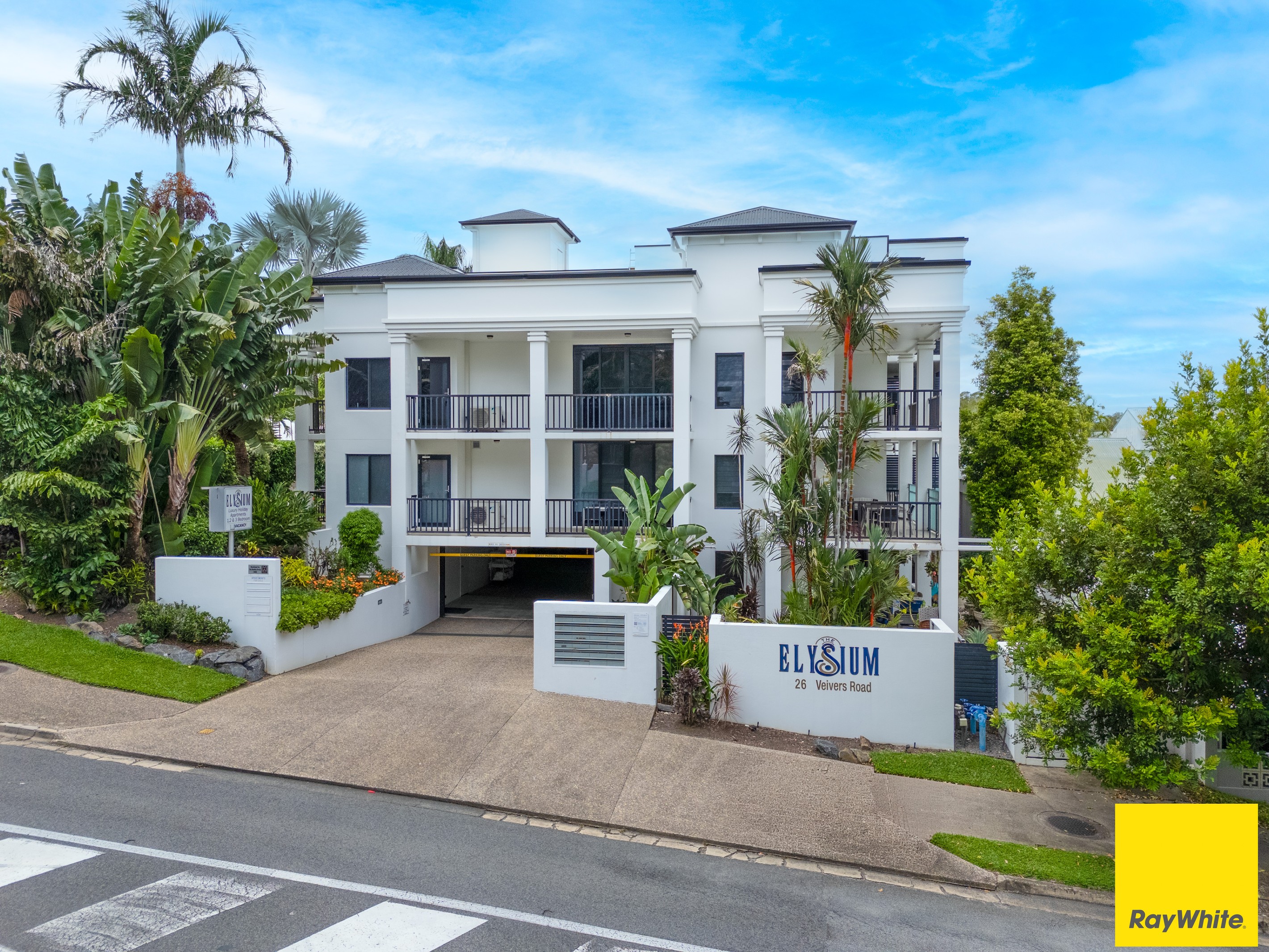 214/2 Oliva Street, Palm Cove, QLD 4879