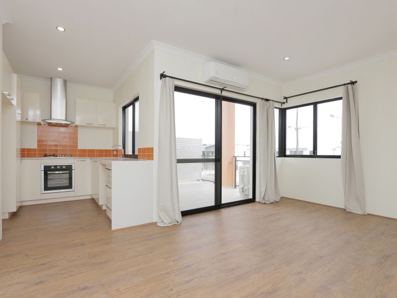 2/183 Surrey Road, Rivervale, WA 6103