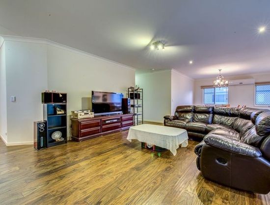 14 Hoop Pine Place, Sunnybank Hills, QLD 4109