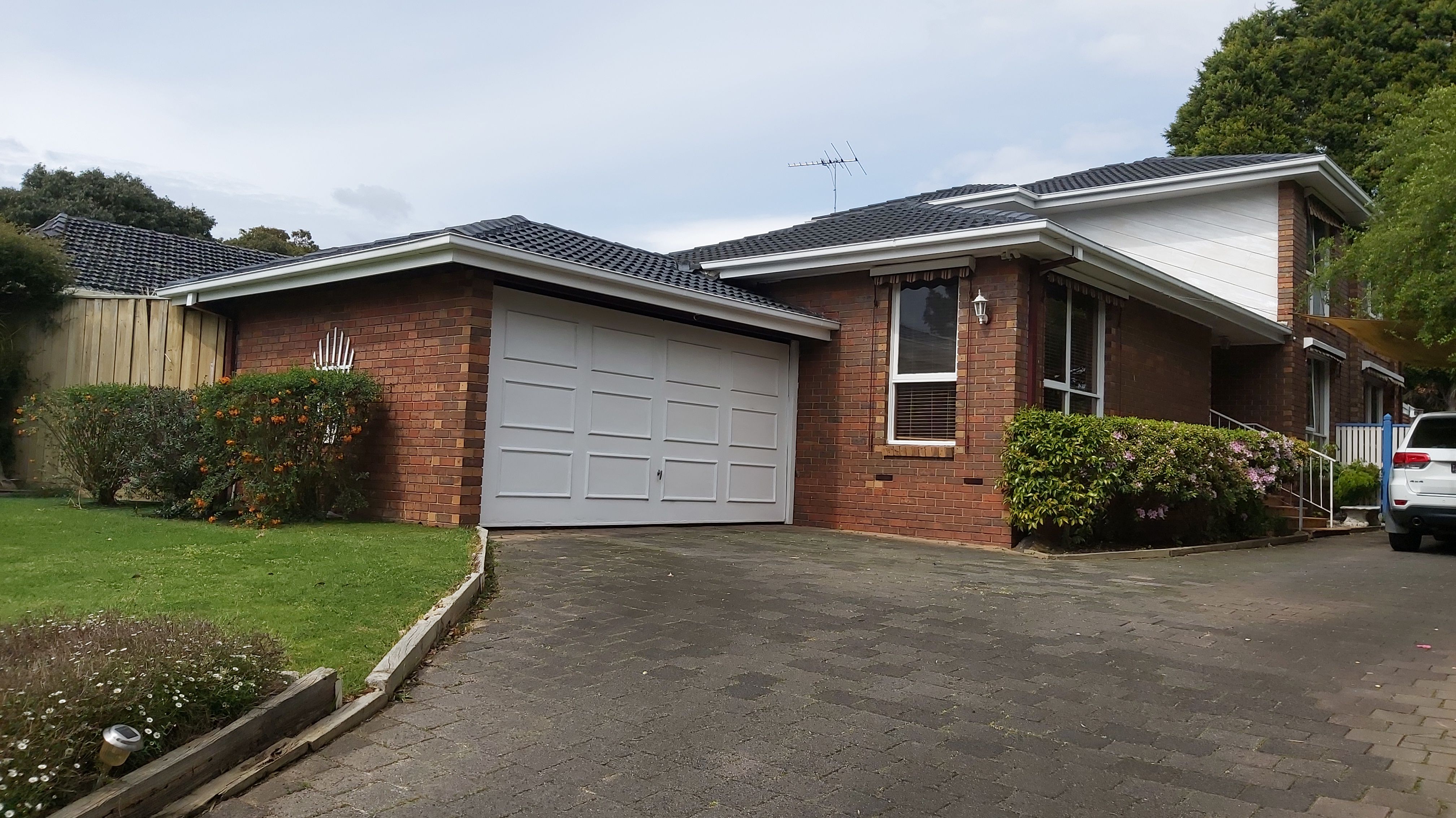 26 Fewster Drive, Wantirna South, VIC 3152