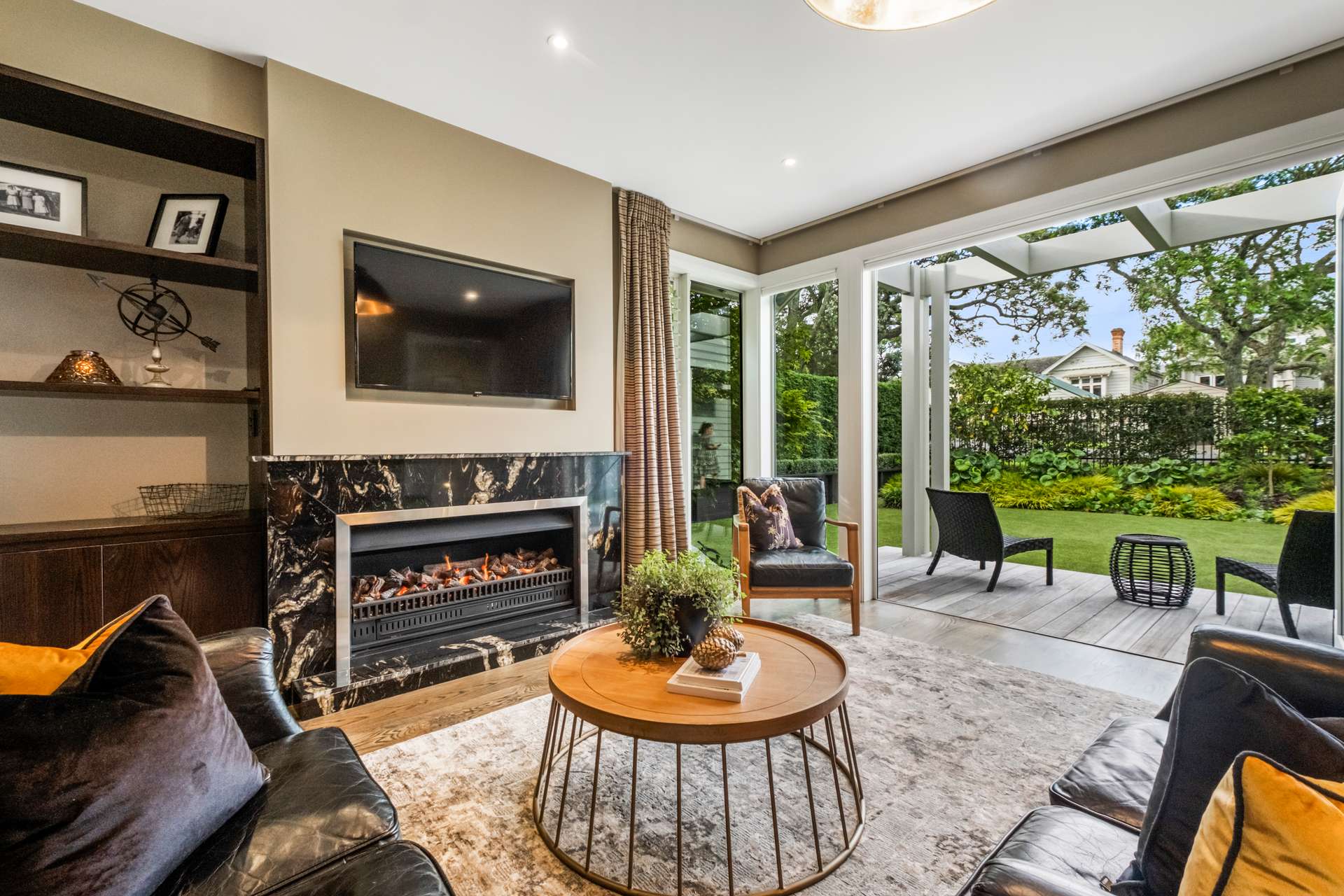 23 Croydon Road photo 1