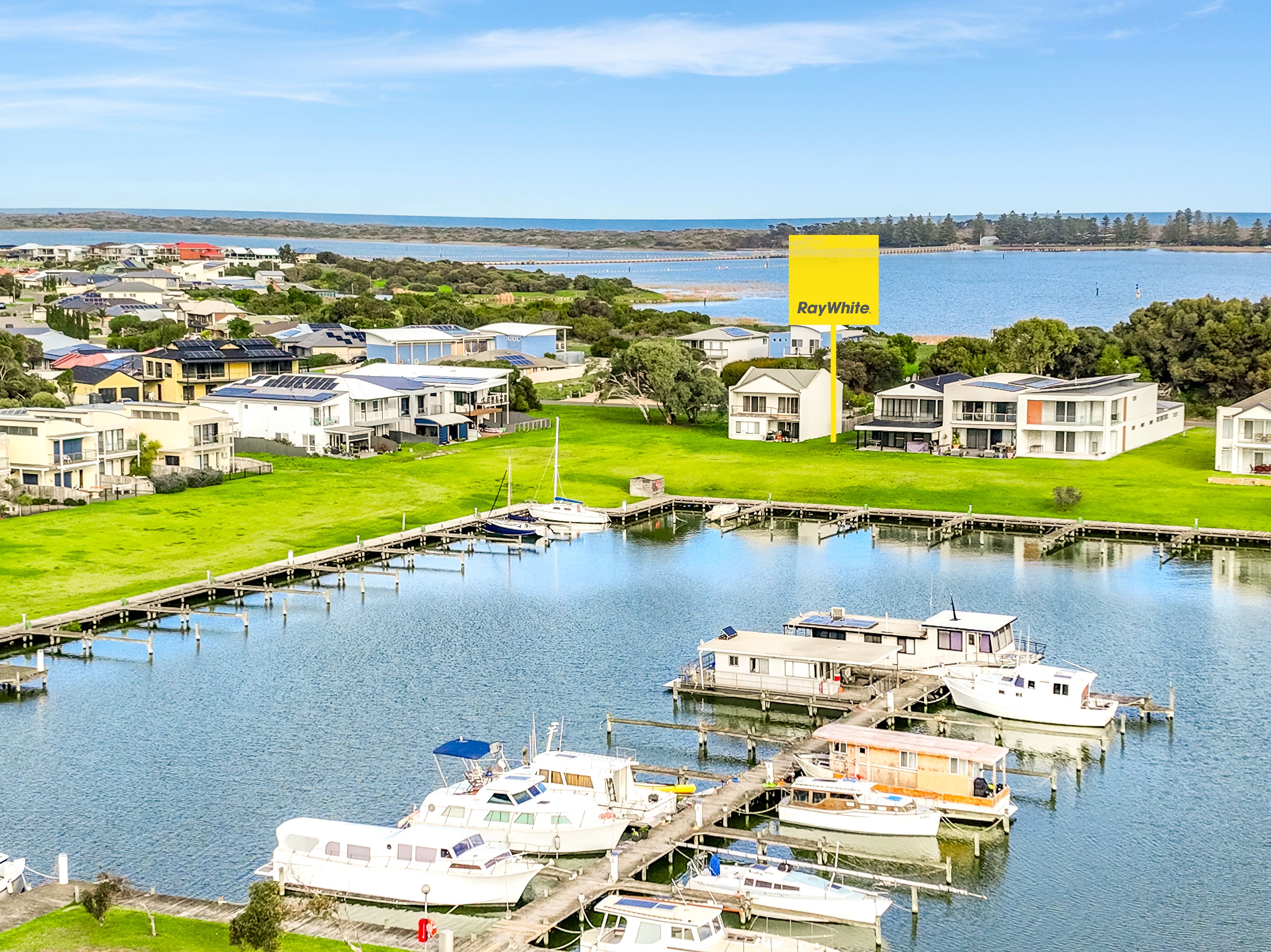 72 Arcadia Avenue, Hindmarsh Island, SA 5214