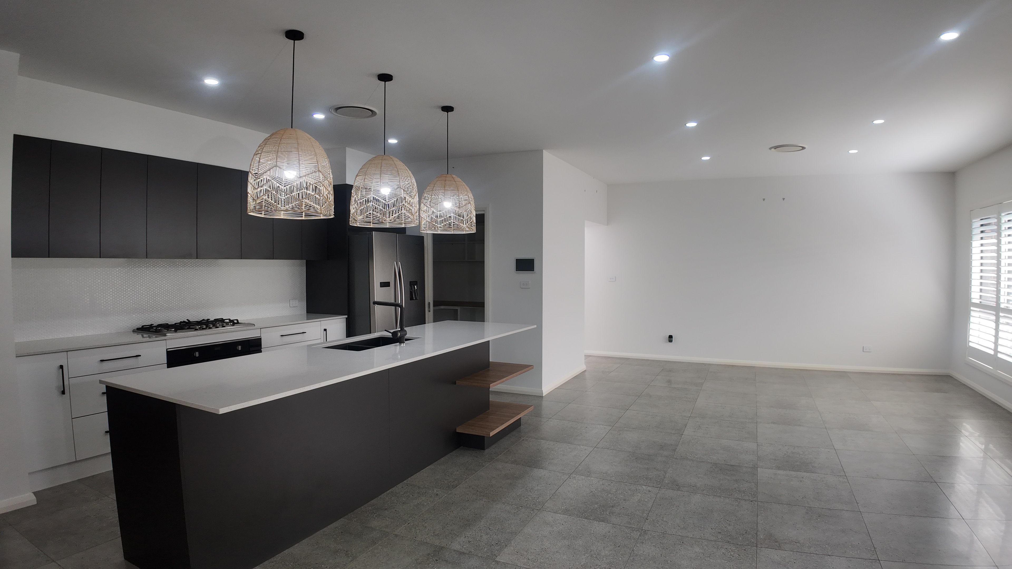 187 Clifton Boulevard, Griffith, NSW 2680