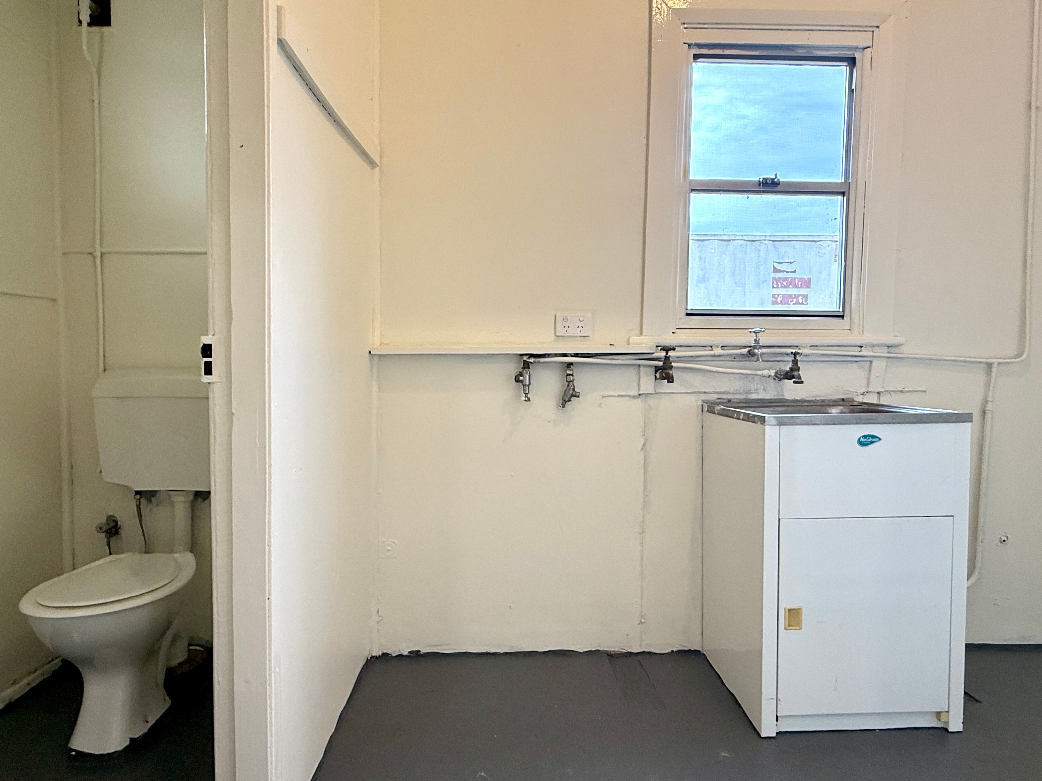 88 Maxwell Street — photo 10 of 11