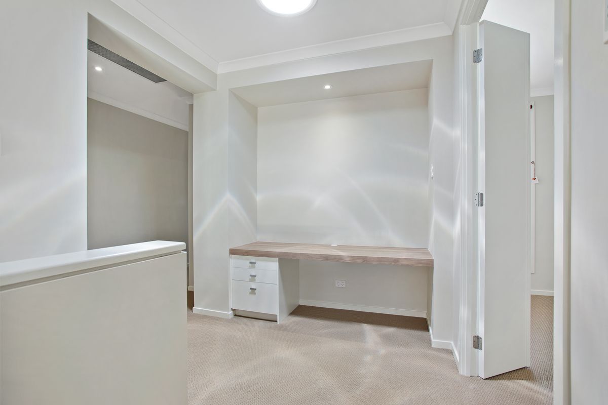 4 Betzel Court — photo 12 of 16
