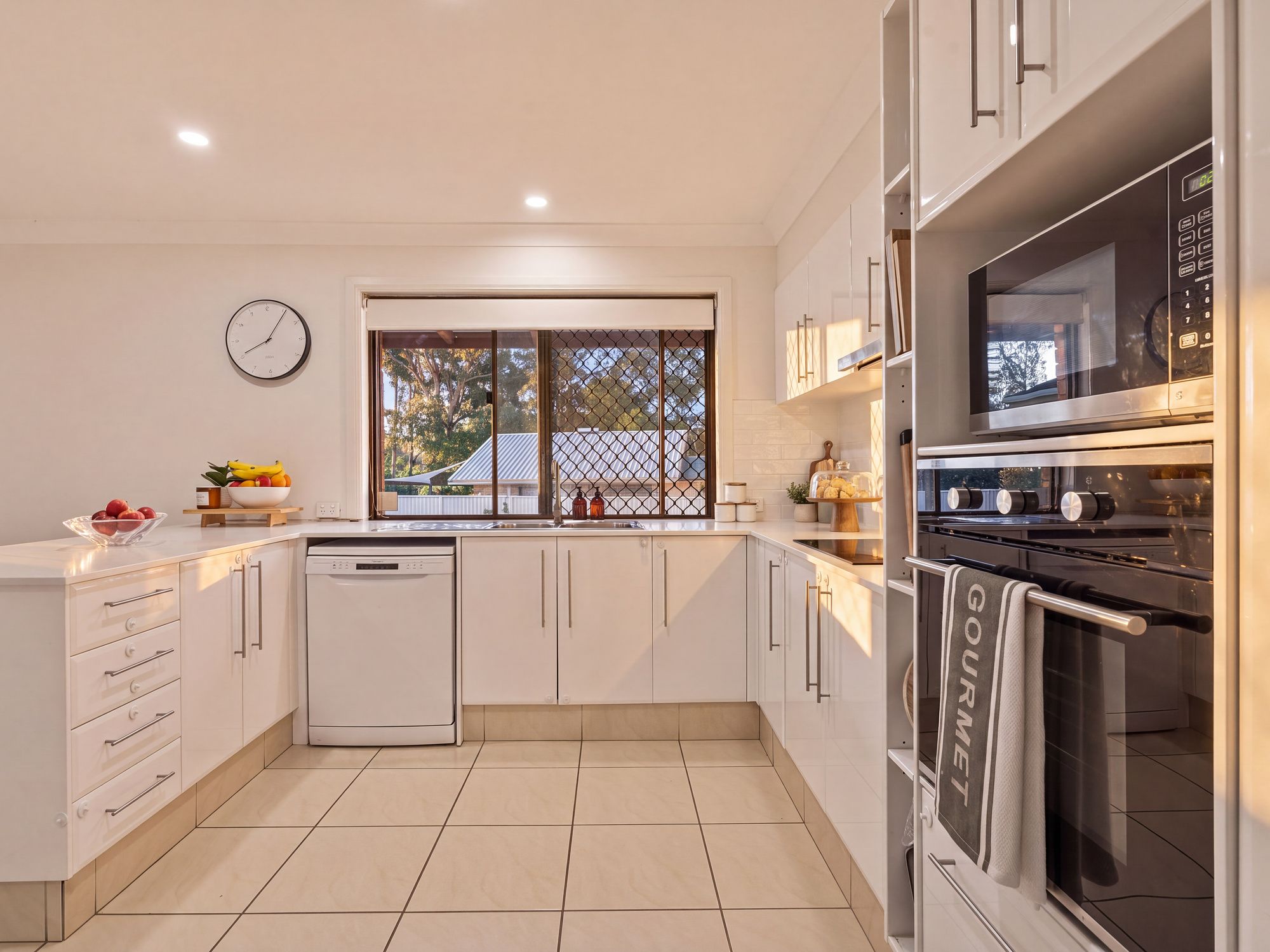4 Bowen Court — photo 8 of 19
