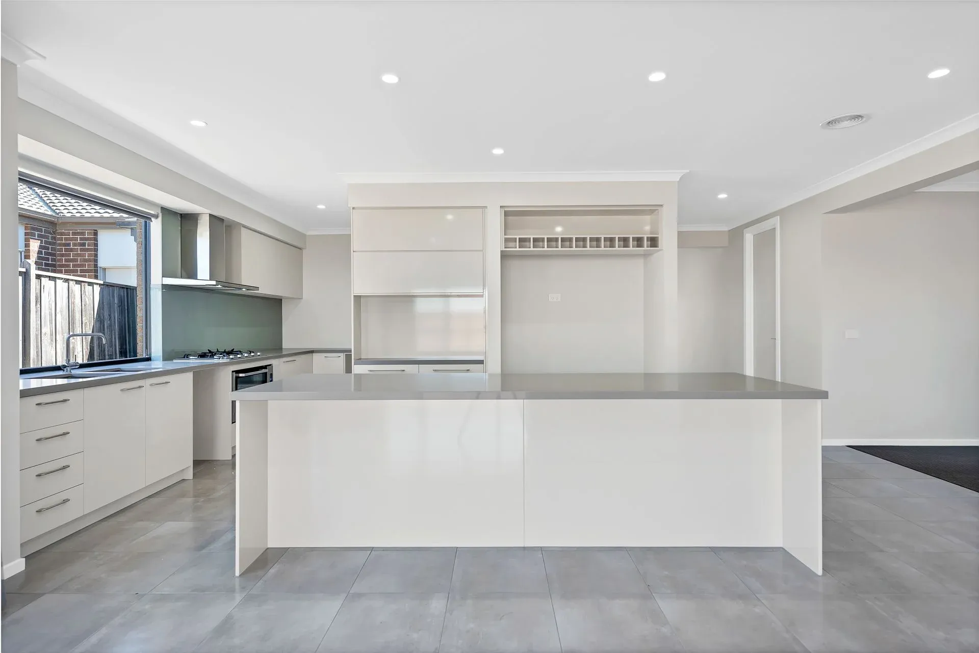 25 Blackledge Drive, Cranbourne East, VIC 3977
