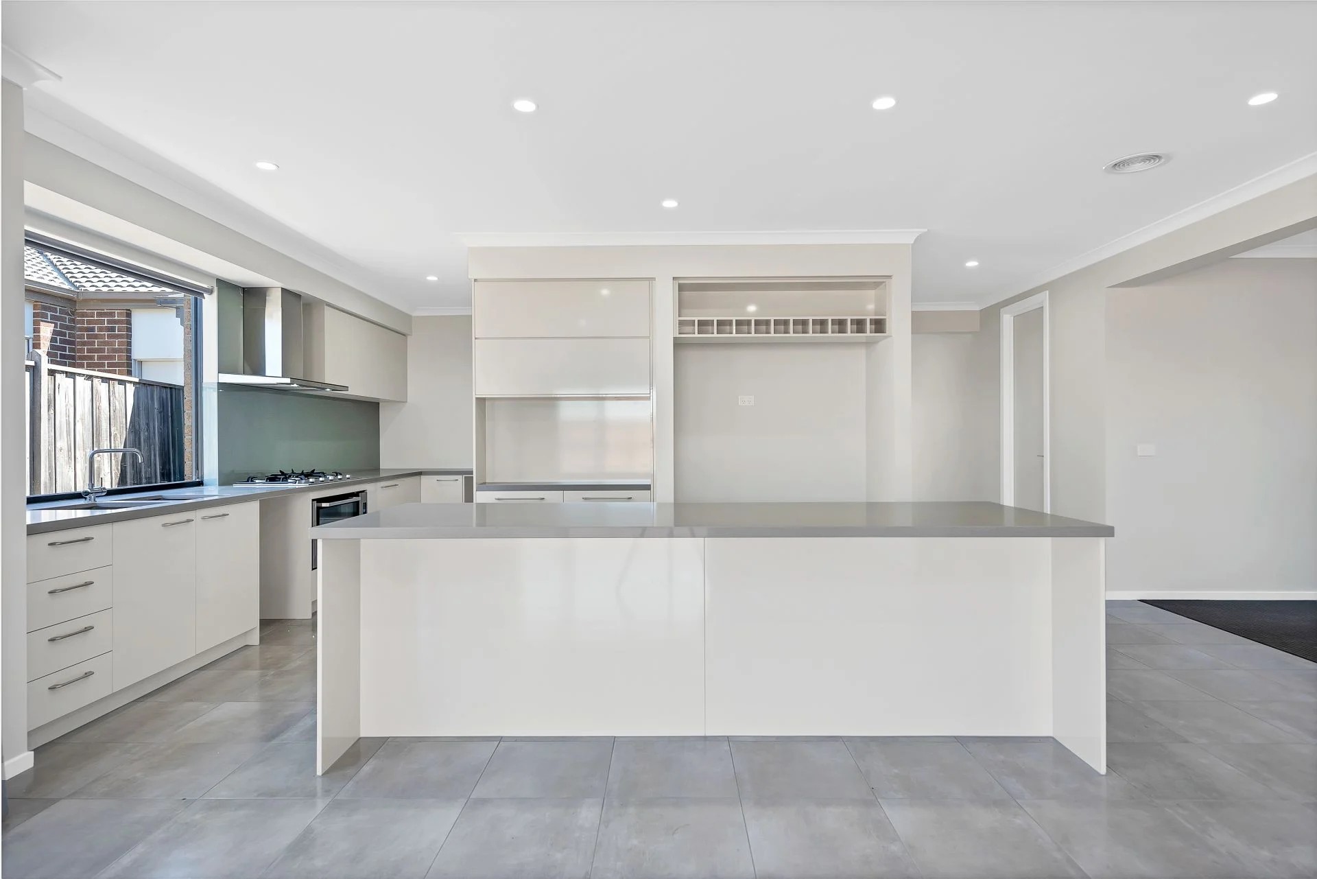 25 Blackledge Drive, Cranbourne East, VIC 3977