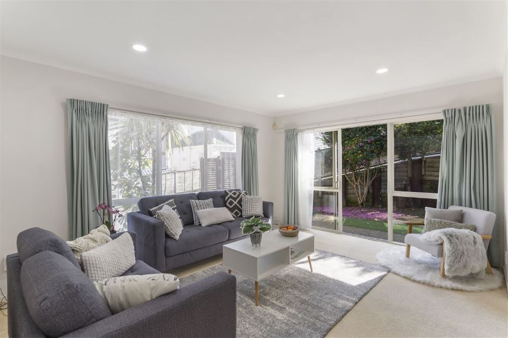 8 San Luis Place, Golflands, Manukau City