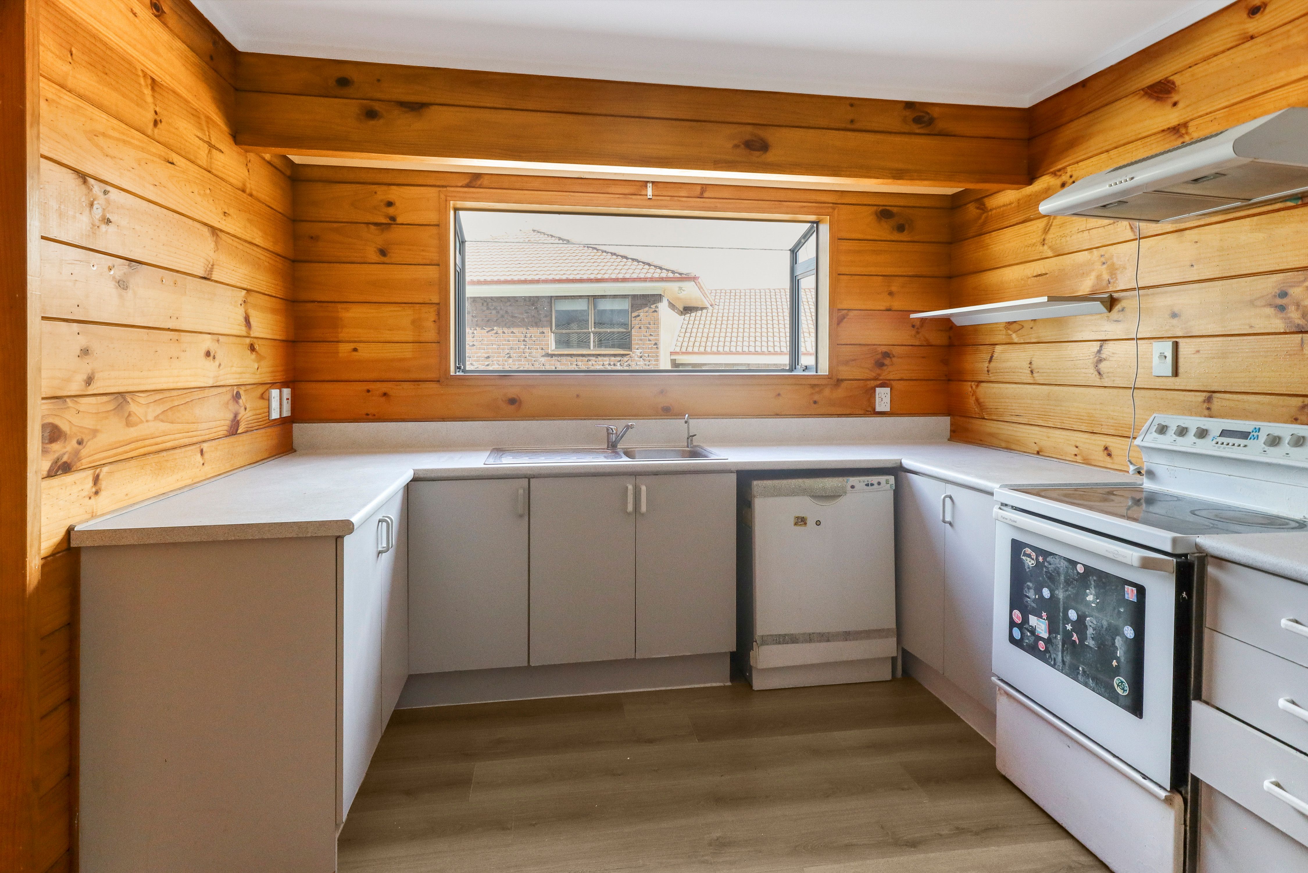 2/5 Frances Street, Manurewa, Manukau City