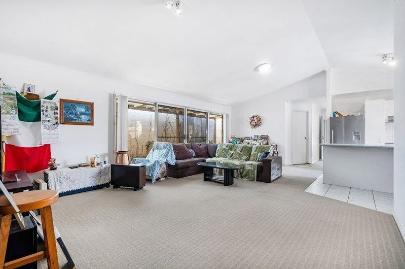 68 Glasshouse Crescent, Forest Lake, QLD 4078