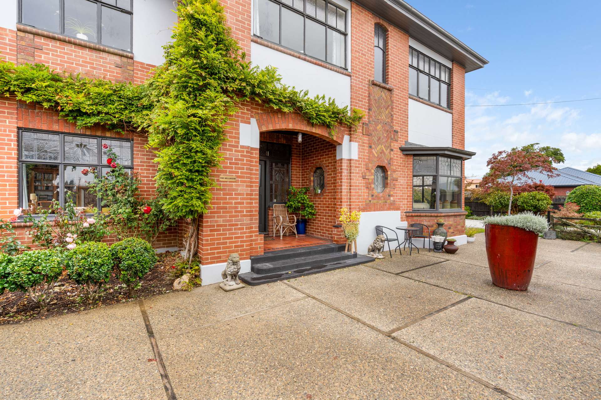 68 Factory Road photo 2