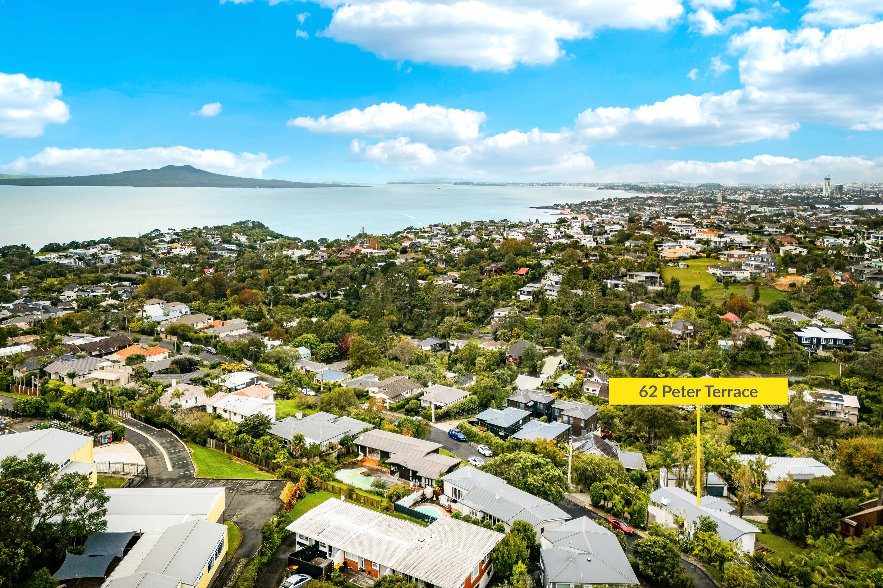 62 Peter Terrace, Castor Bay, North Shore City