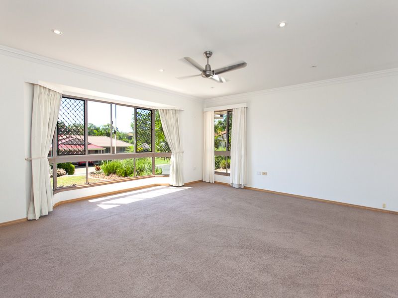4 Pine Bark Court, Albany Creek, QLD 4035