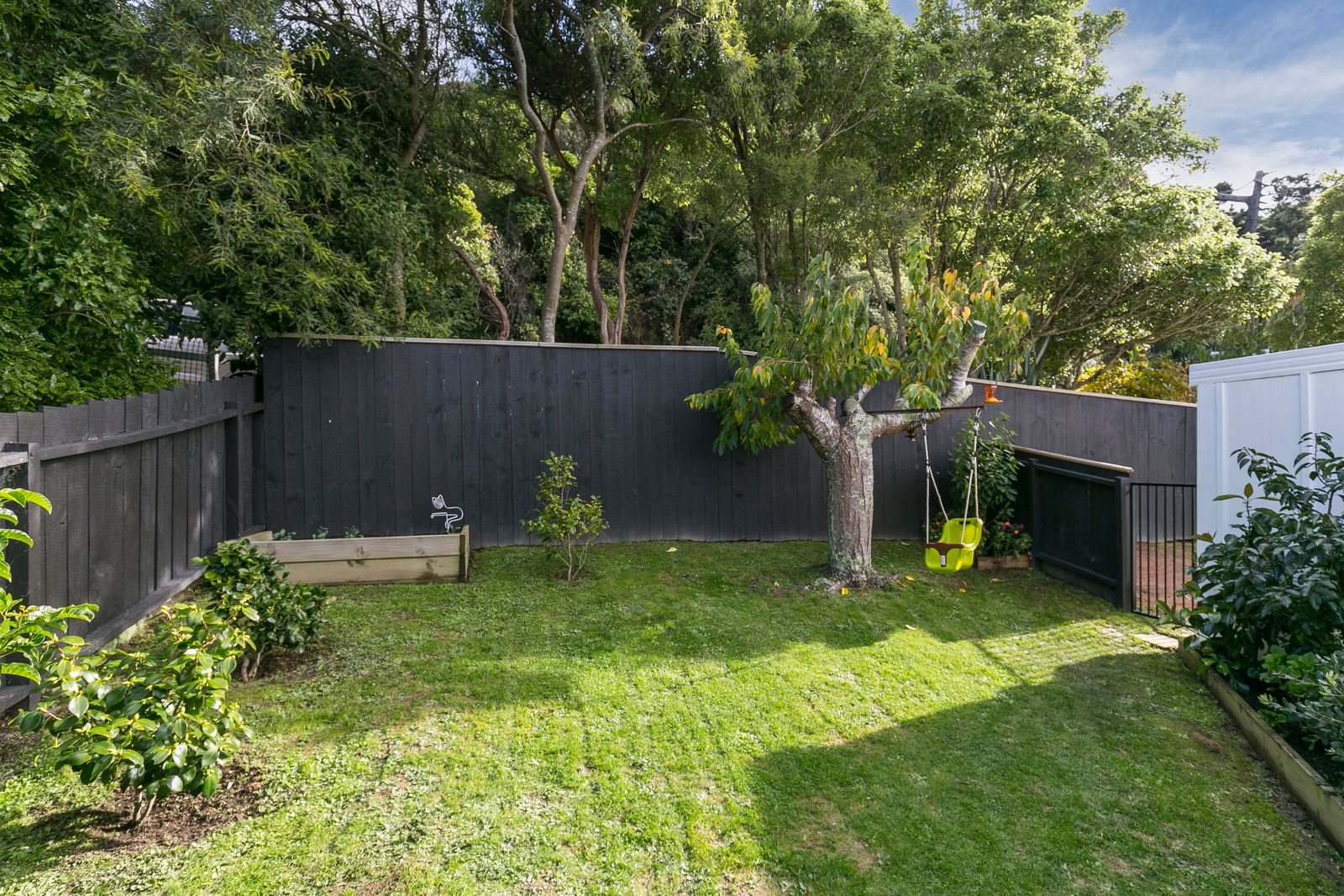 2 Burdendale Grove, Churton Park, Wellington City