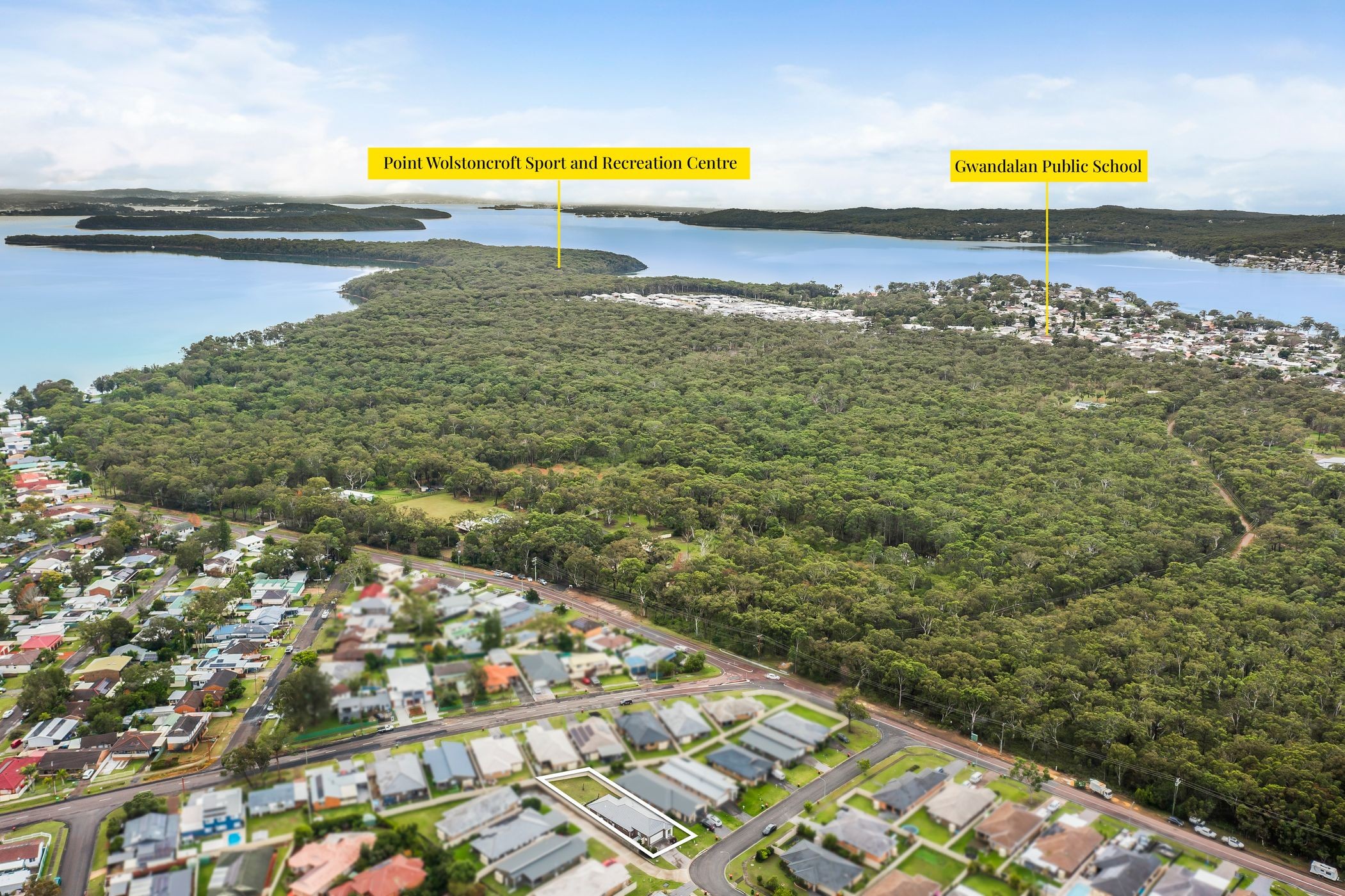 27 Regatta Way, Summerland Point, NSW 2259