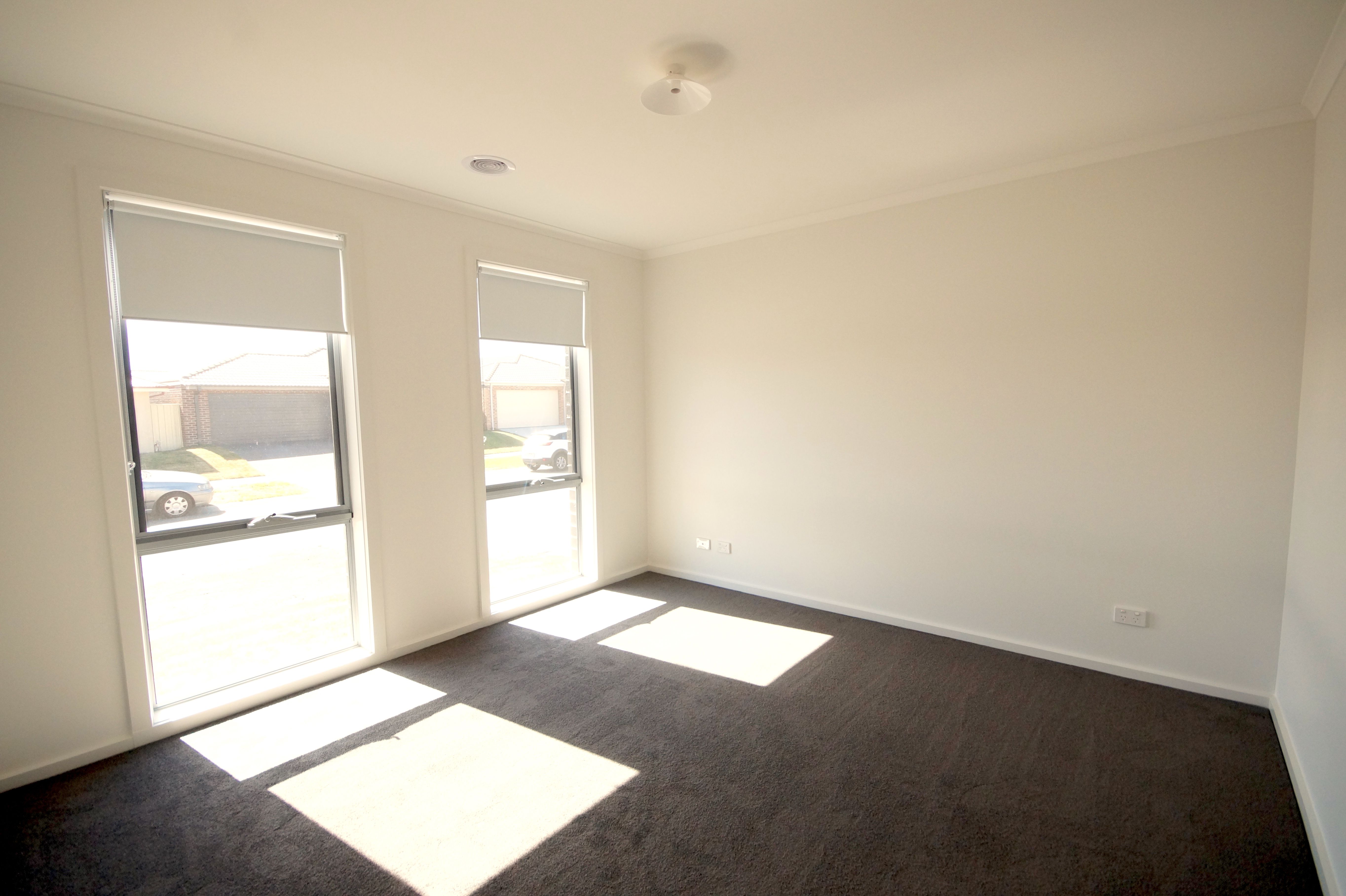 196 Blue Horizons Way, Pakenham, VIC 3810
