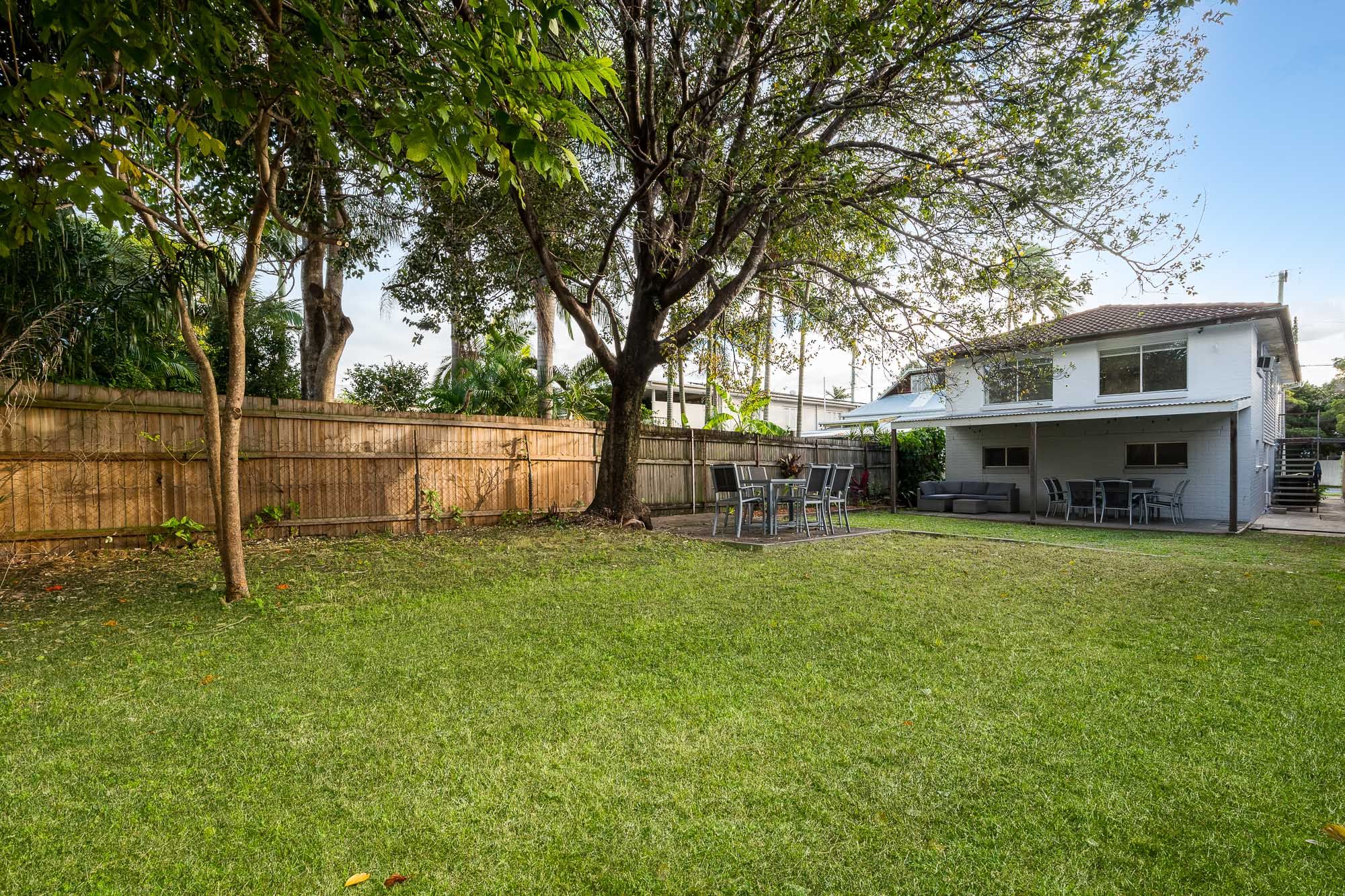 381 Hawthorne Road, Hawthorne, QLD 4171