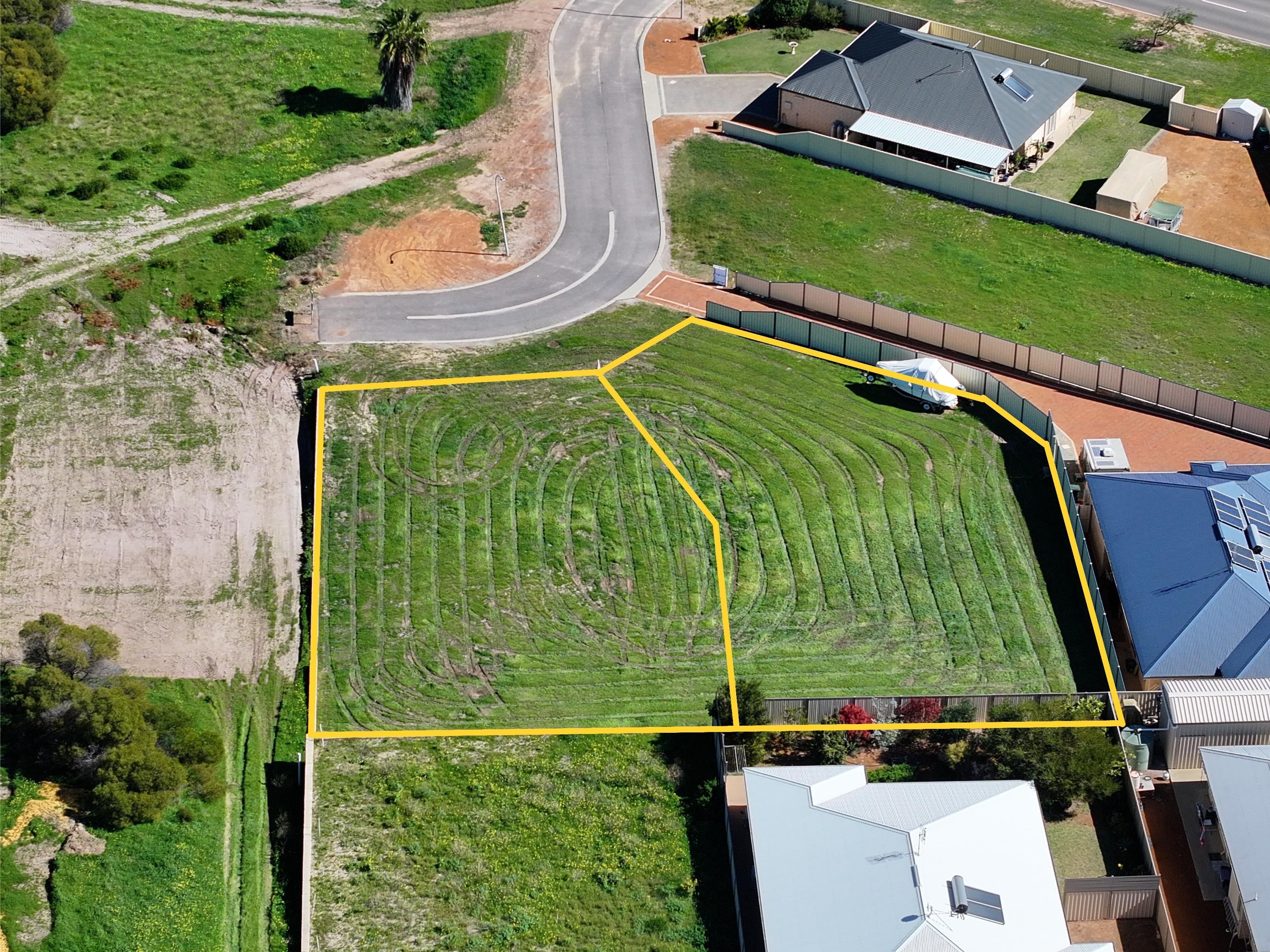7 & 9 Ayelia Parkway — photo from Ray White Geraldton Dongara - Geraldton Location