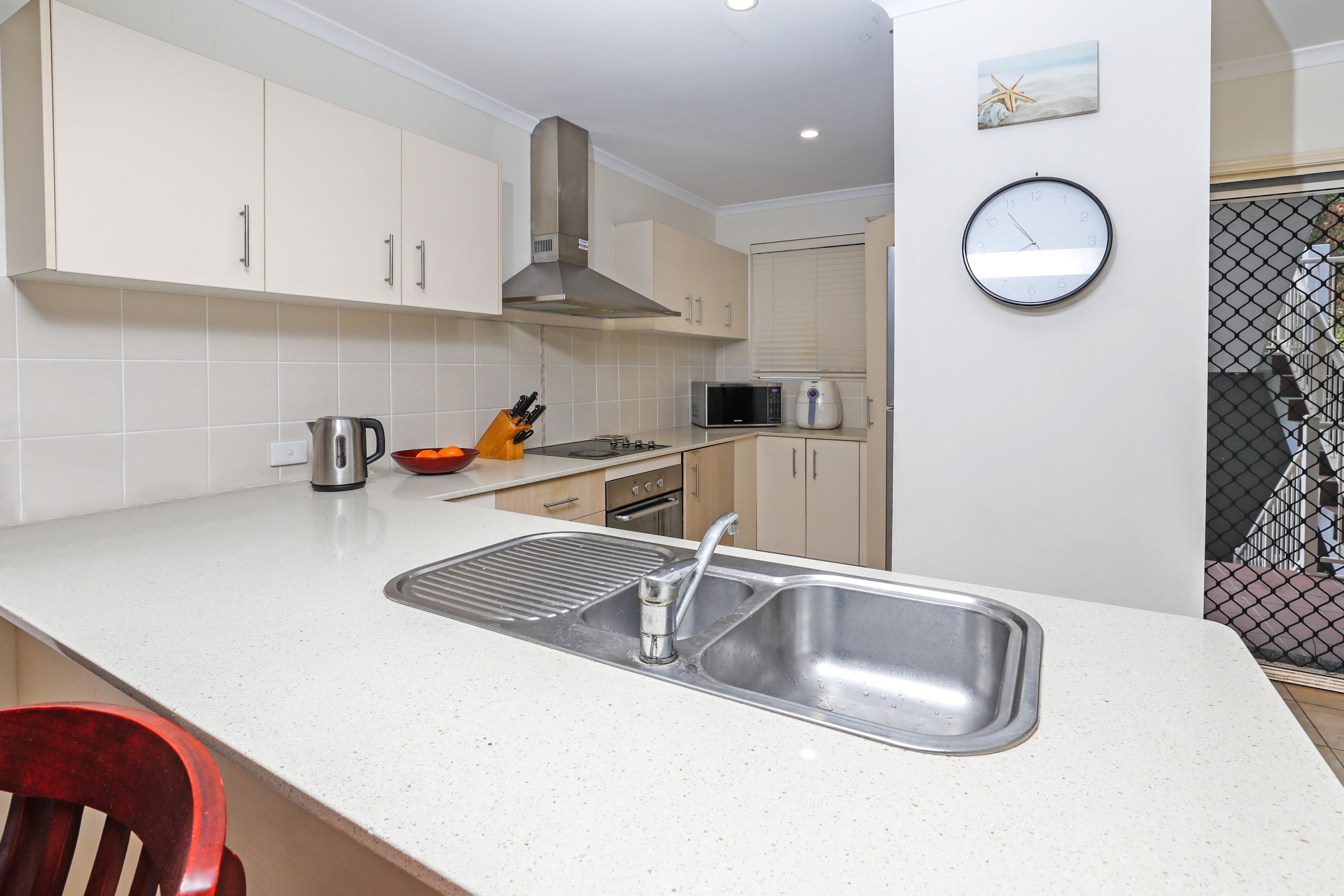 2/110 Moore Street, Trinity Beach, QLD 4879