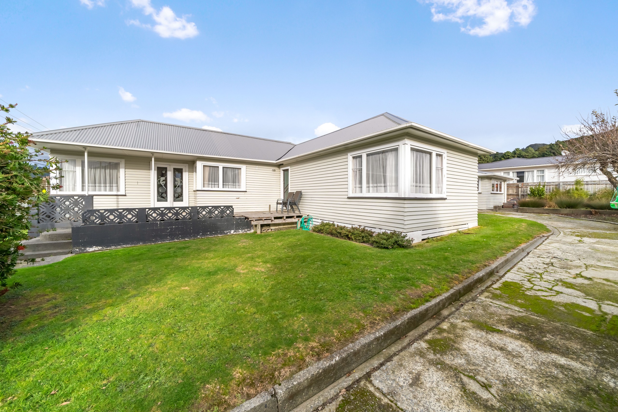 2 Davis Grove, Wainuiomata, Lower Hutt City