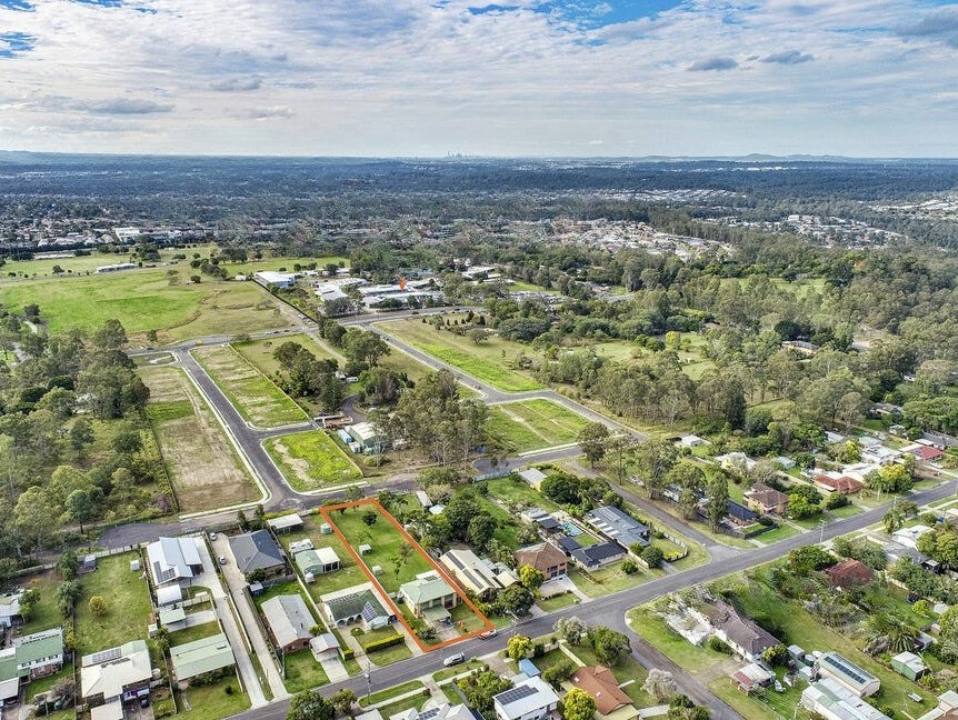 35 Cudgee Street, Redbank Plains, QLD 4301