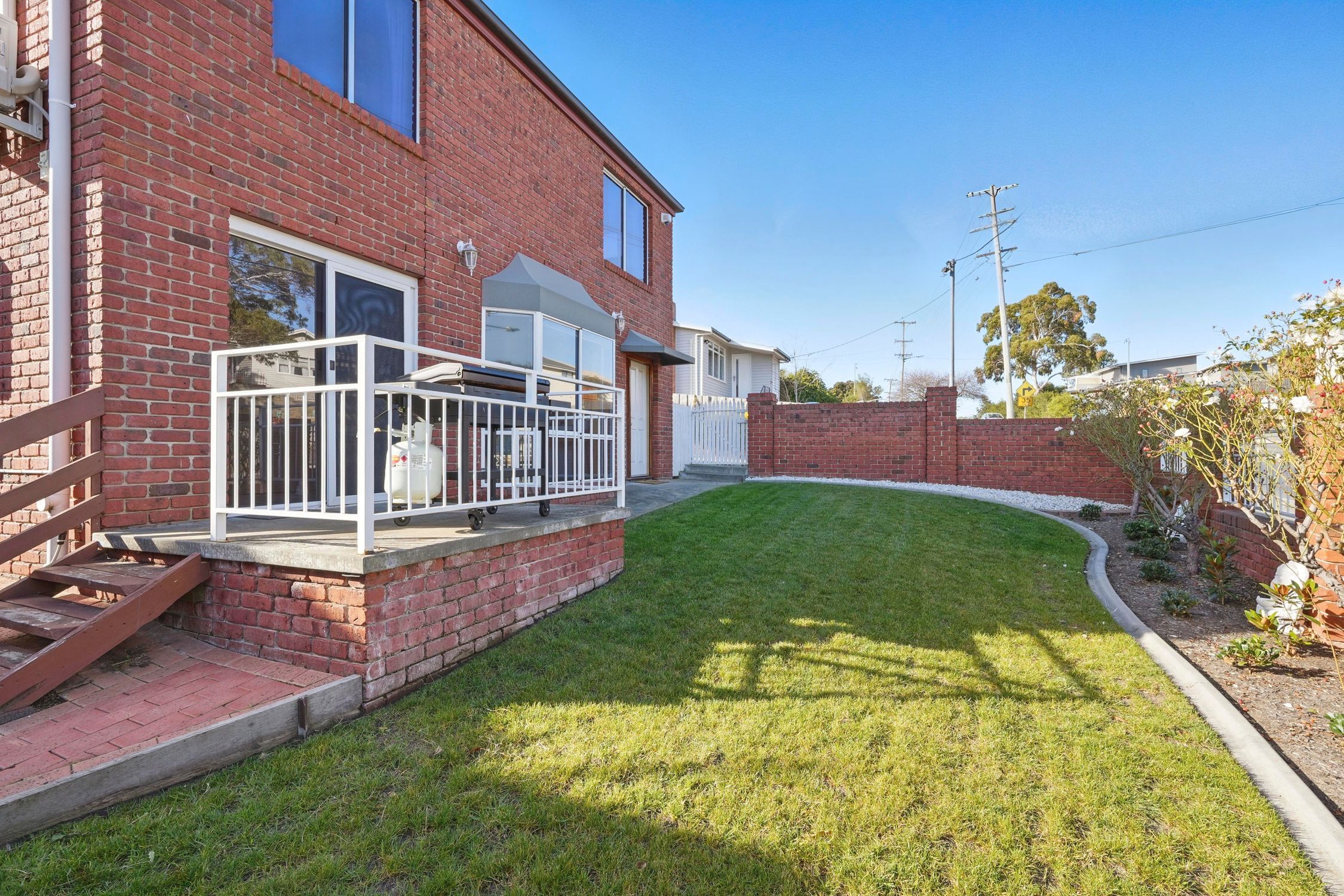 1/91 Gordons Hill Road, Lindisfarne, TAS 7015