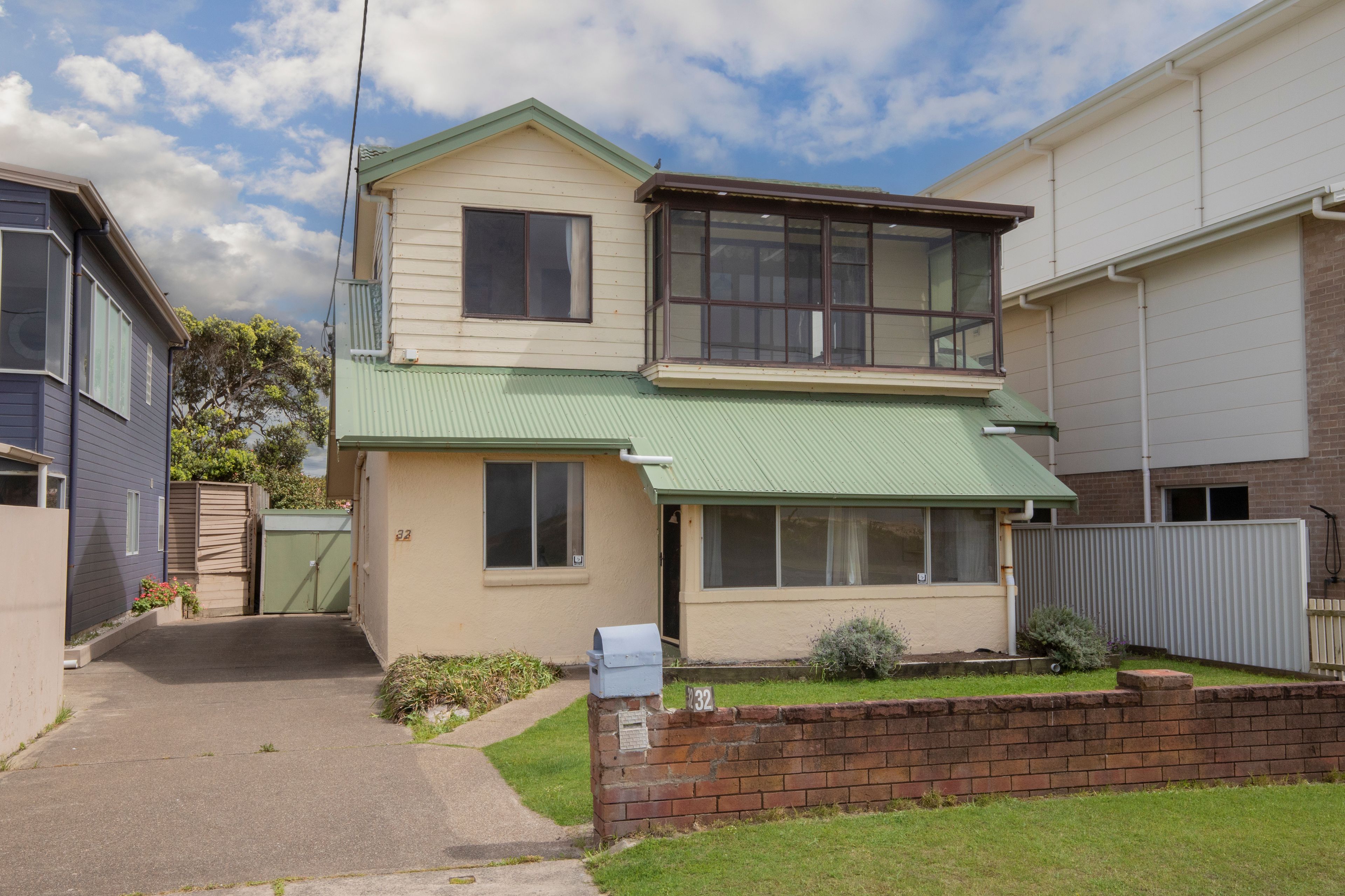 32 Eames Avenue, Stockton, NSW 2295