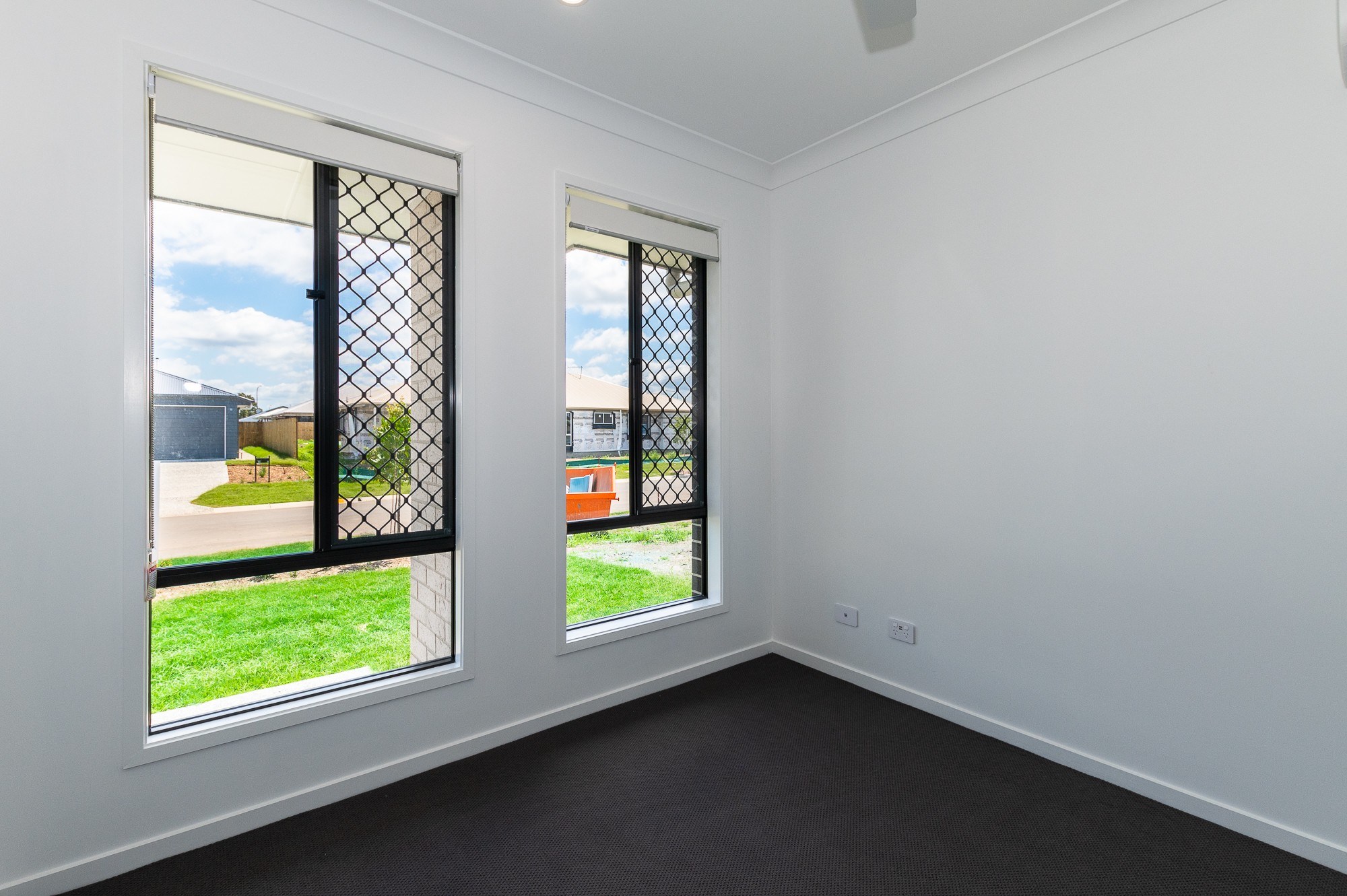 1/6 Stinson Way, Logan Reserve, QLD 4133