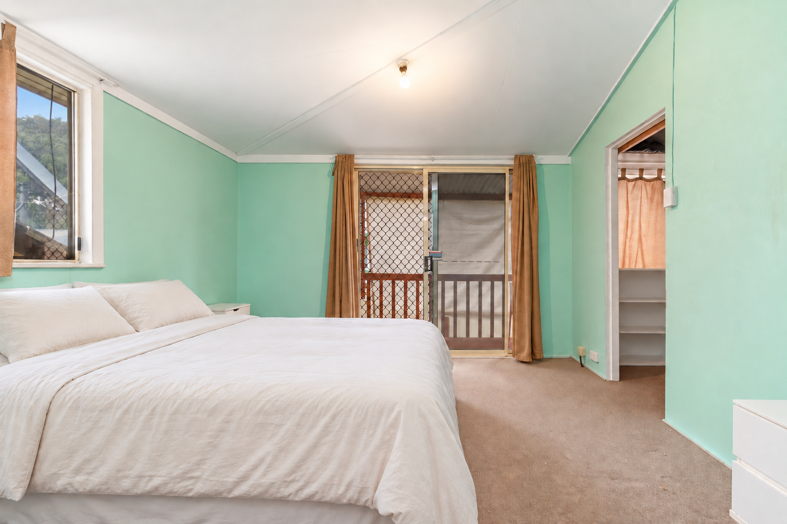 45 King Street — photo 10 of 25