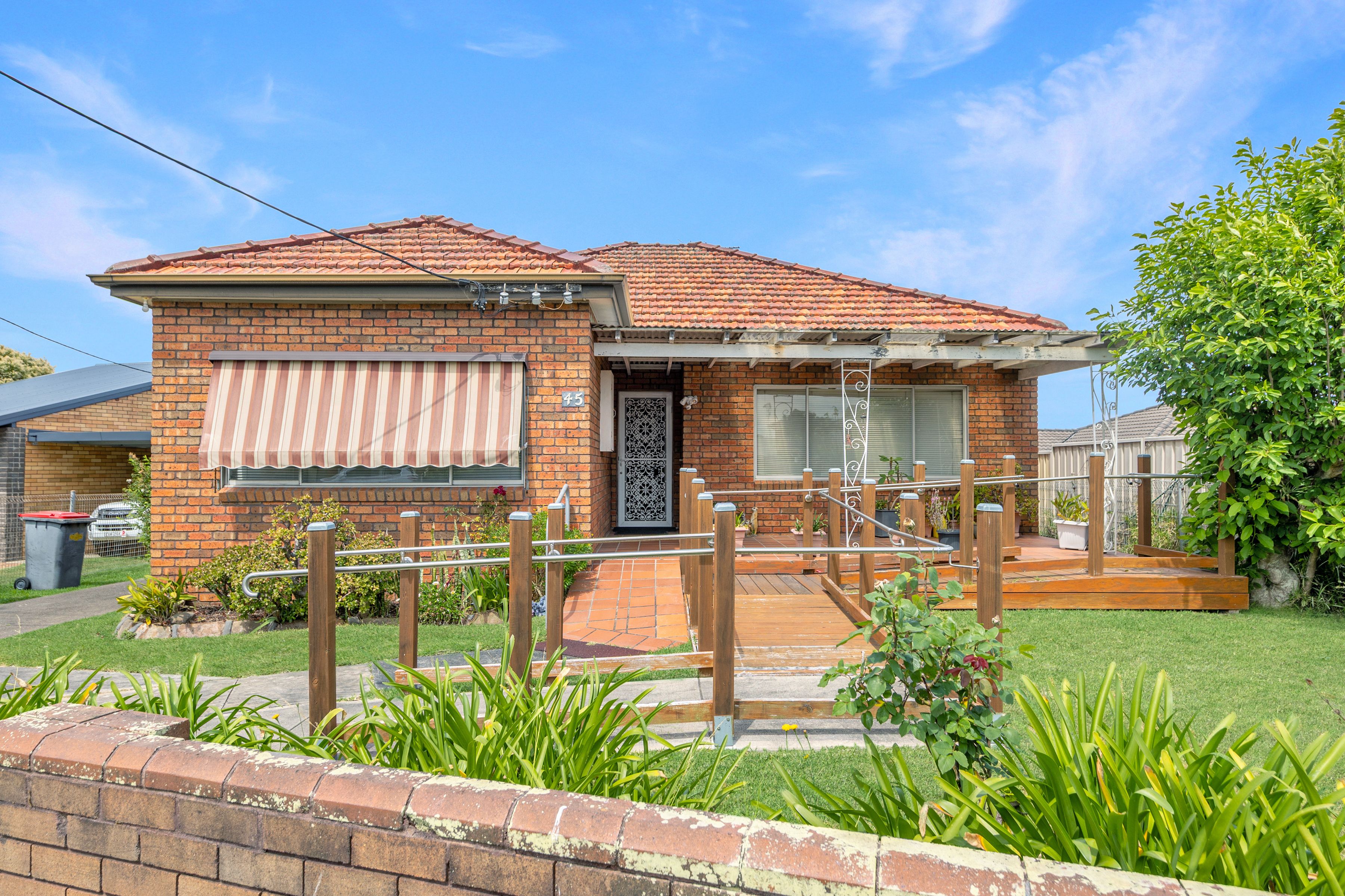 45 Dudley Road , Charlestown NSW 2290