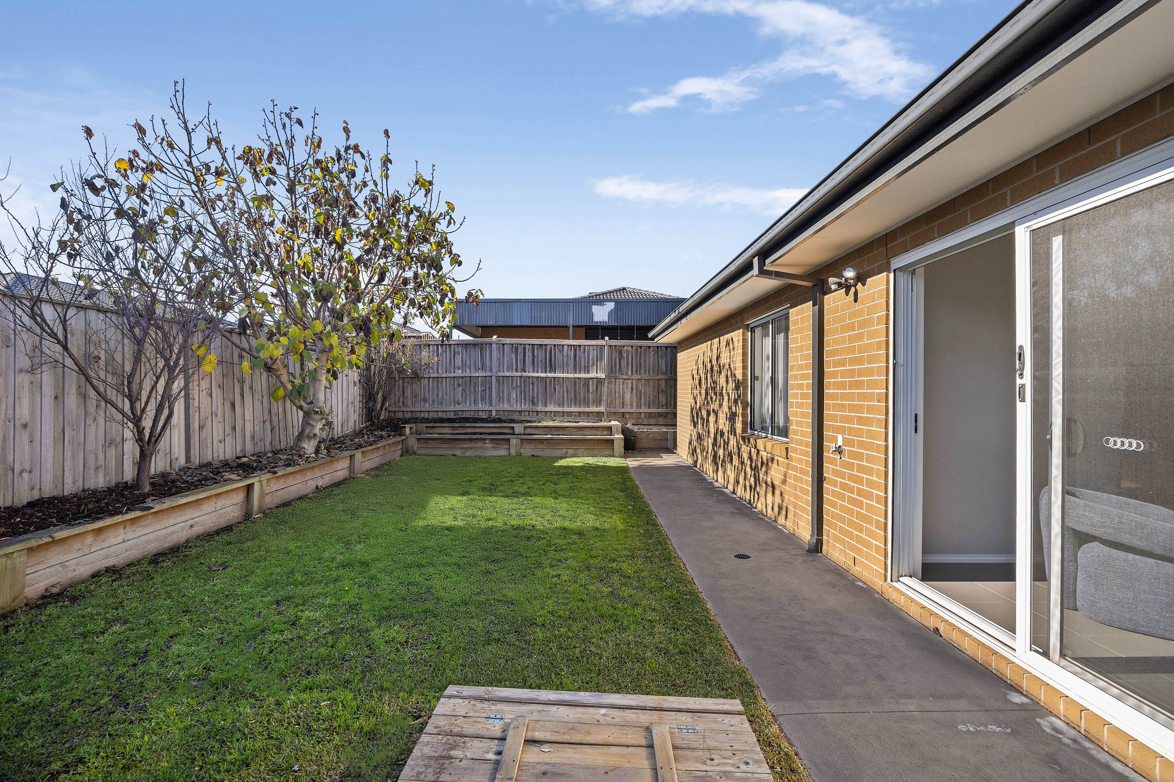 4 Air Avenue — photo 15 of 16