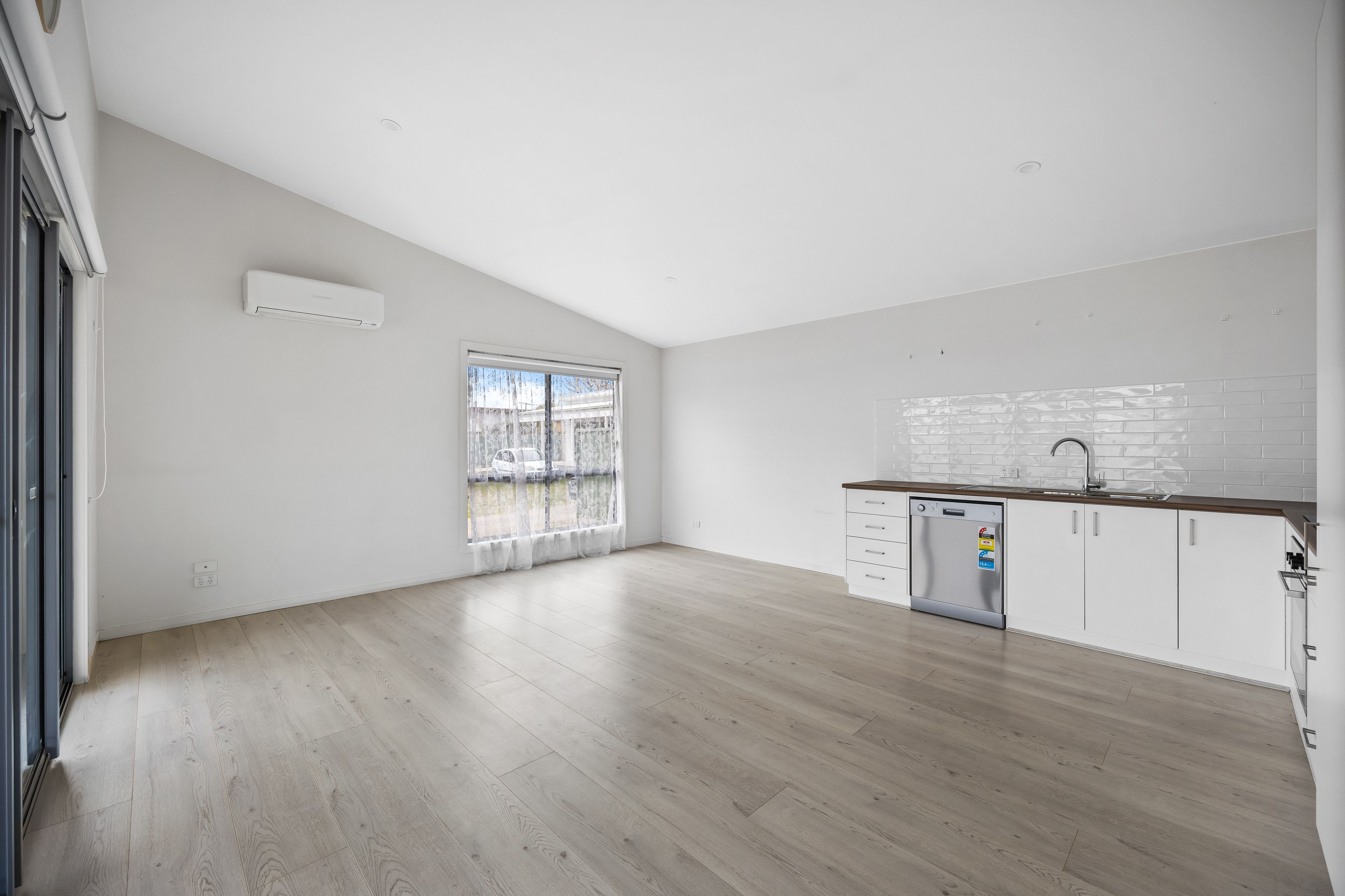 104a Lylia Avenue — photo 6 of 10
