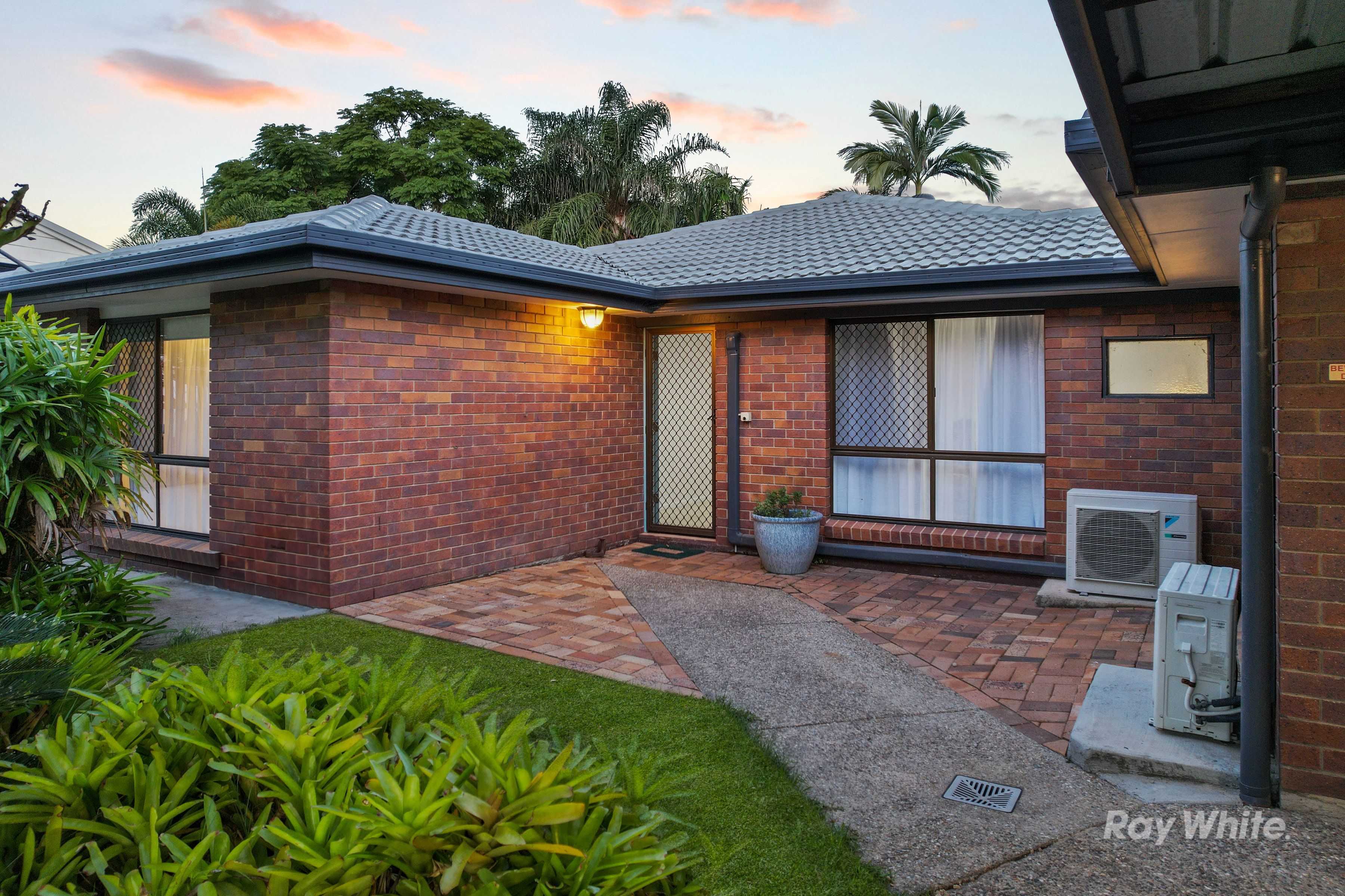 11 Macquarie Street, Boronia Heights, QLD 4124