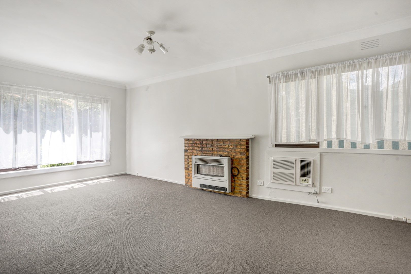 1/2 Forster Street, Noble Park, VIC 3174