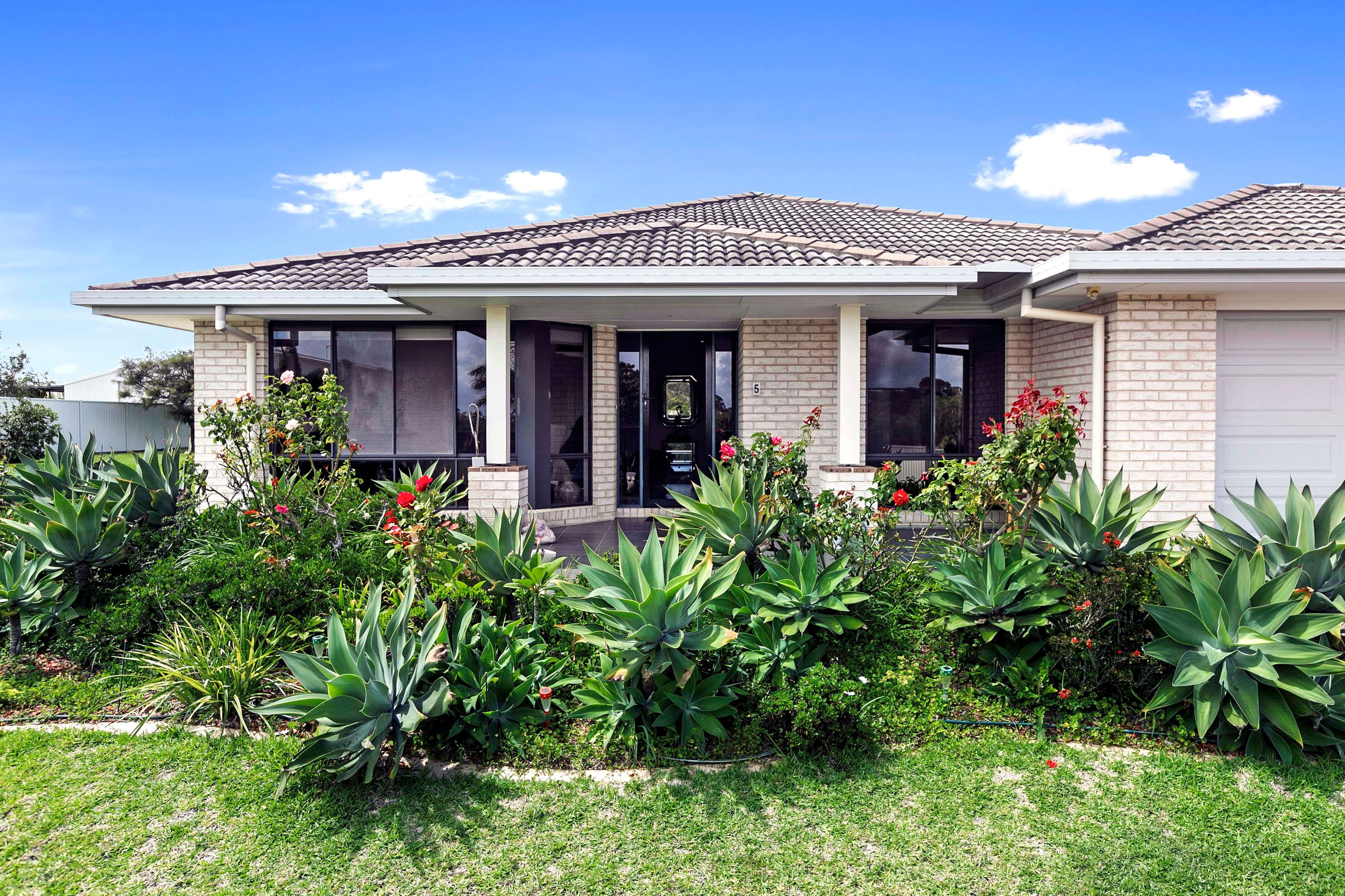 5 Hummock View Drive, Craignish, QLD 4655