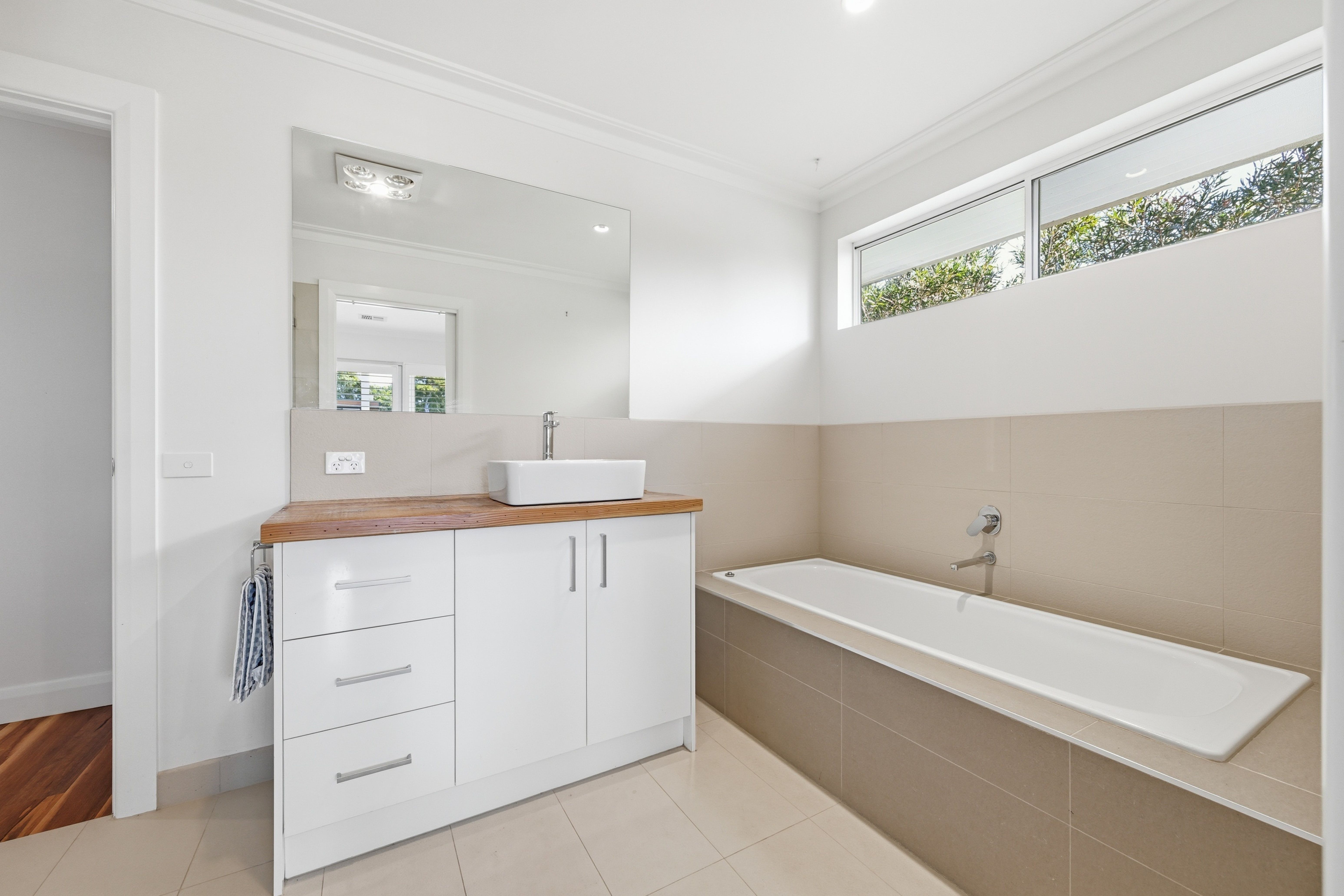 29 Veronica Street — photo 14 of 23