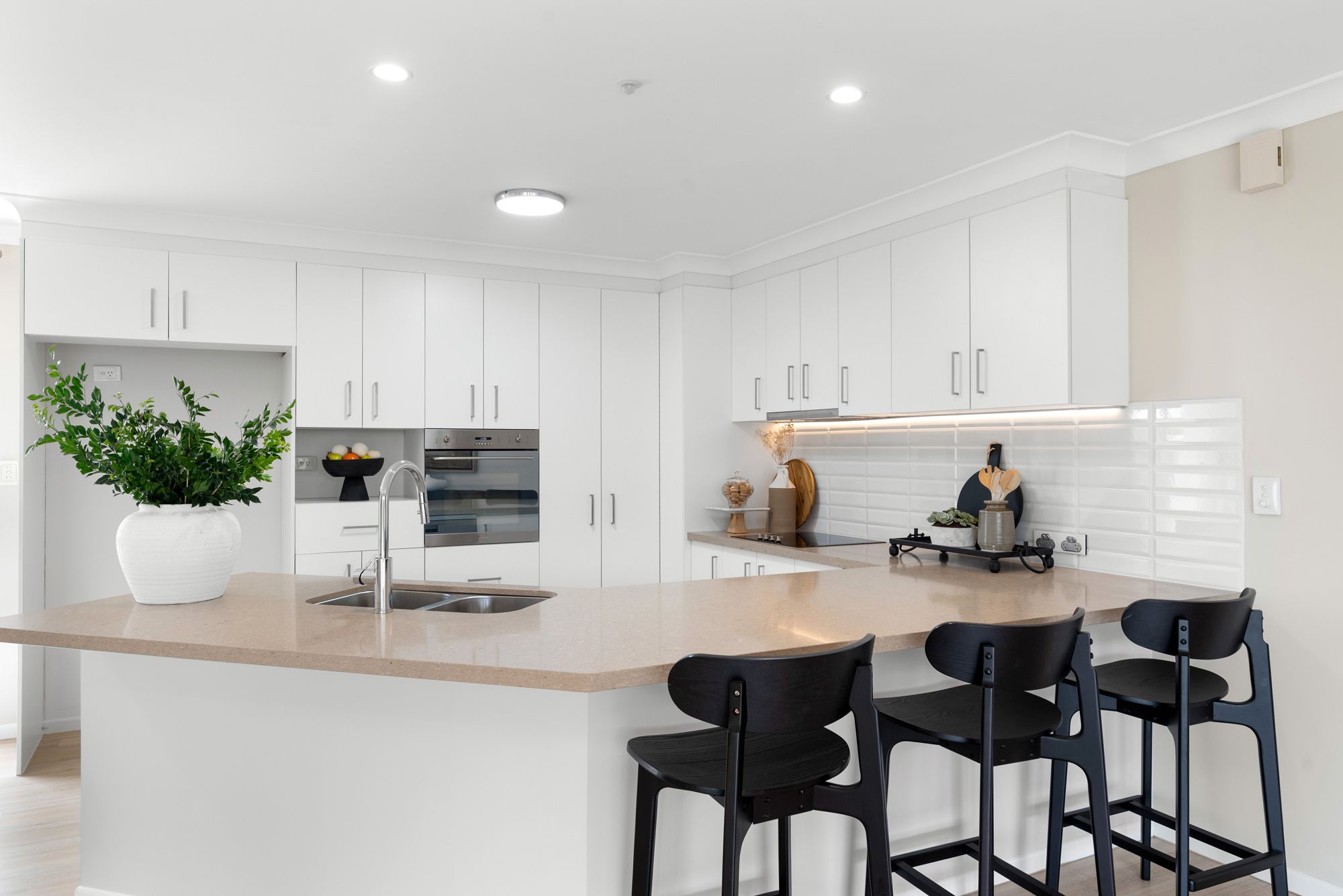 7 Trafalgar Place — photo 12 of 26