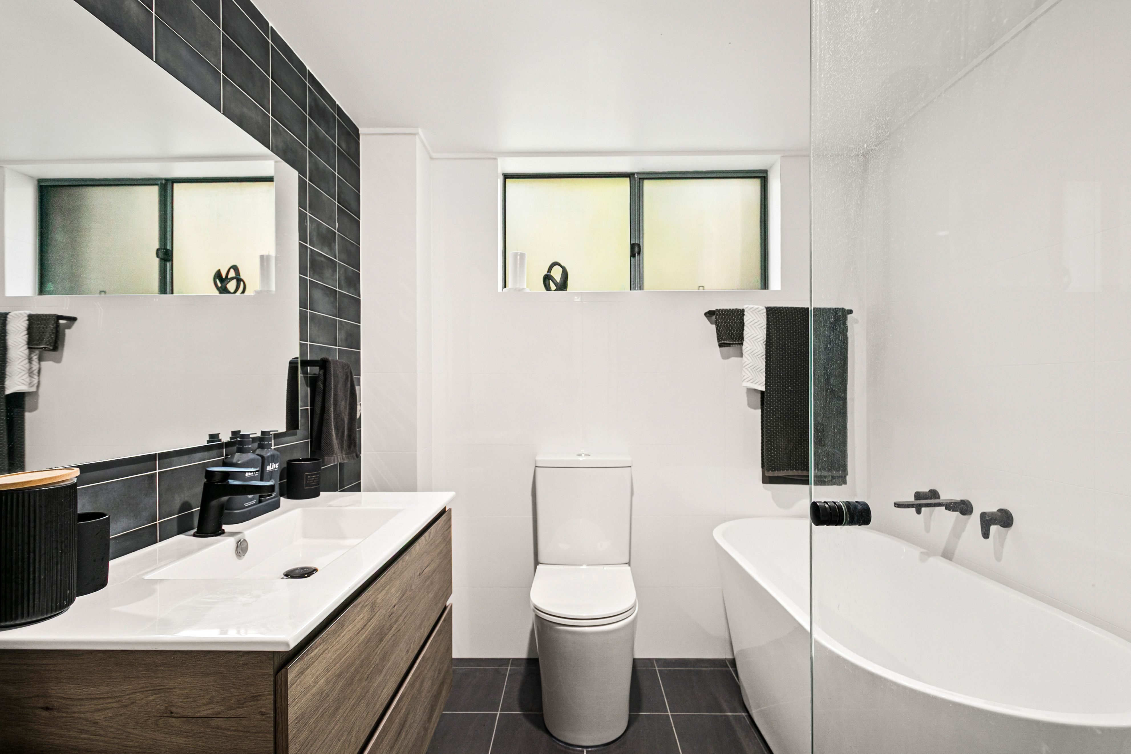 28/34-40 Merton Street — photo 3 of 5