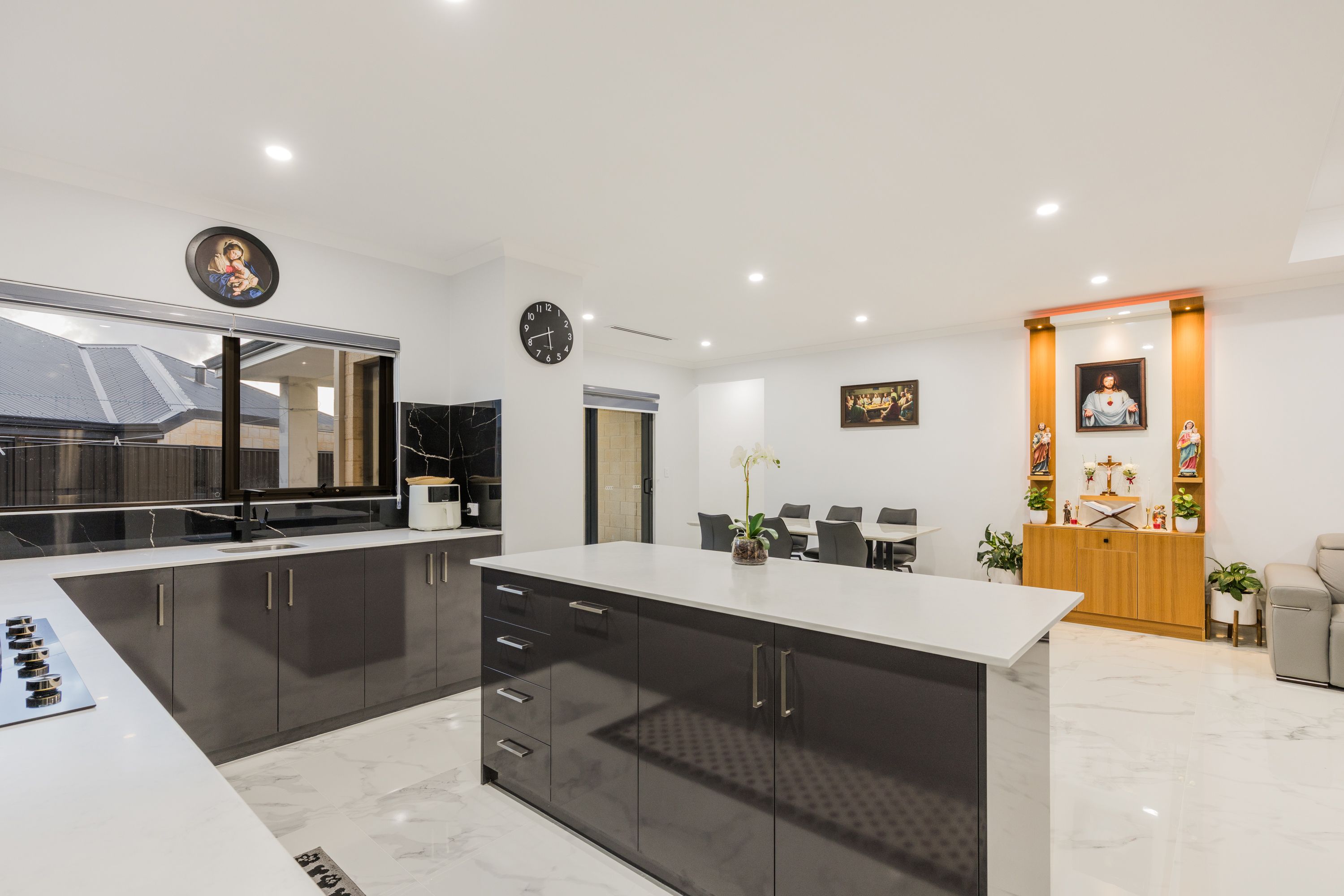 29 Couloir Street — photo 6 of 15