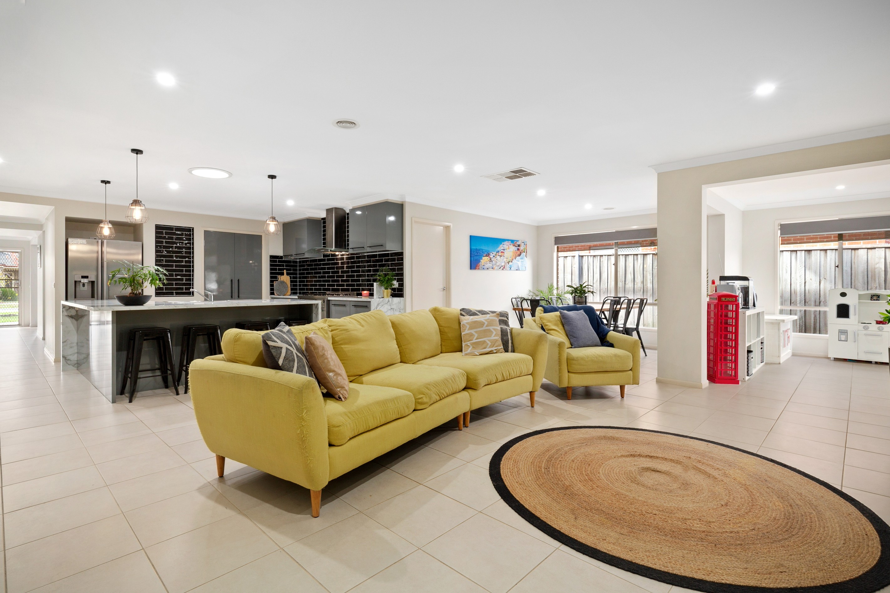 7 Lancaster Way, Beaconsfield, VIC 3807