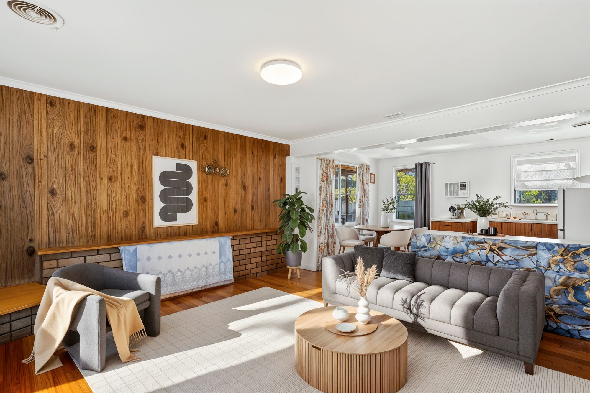 24 Richmond Crescent — photo 4 of 10