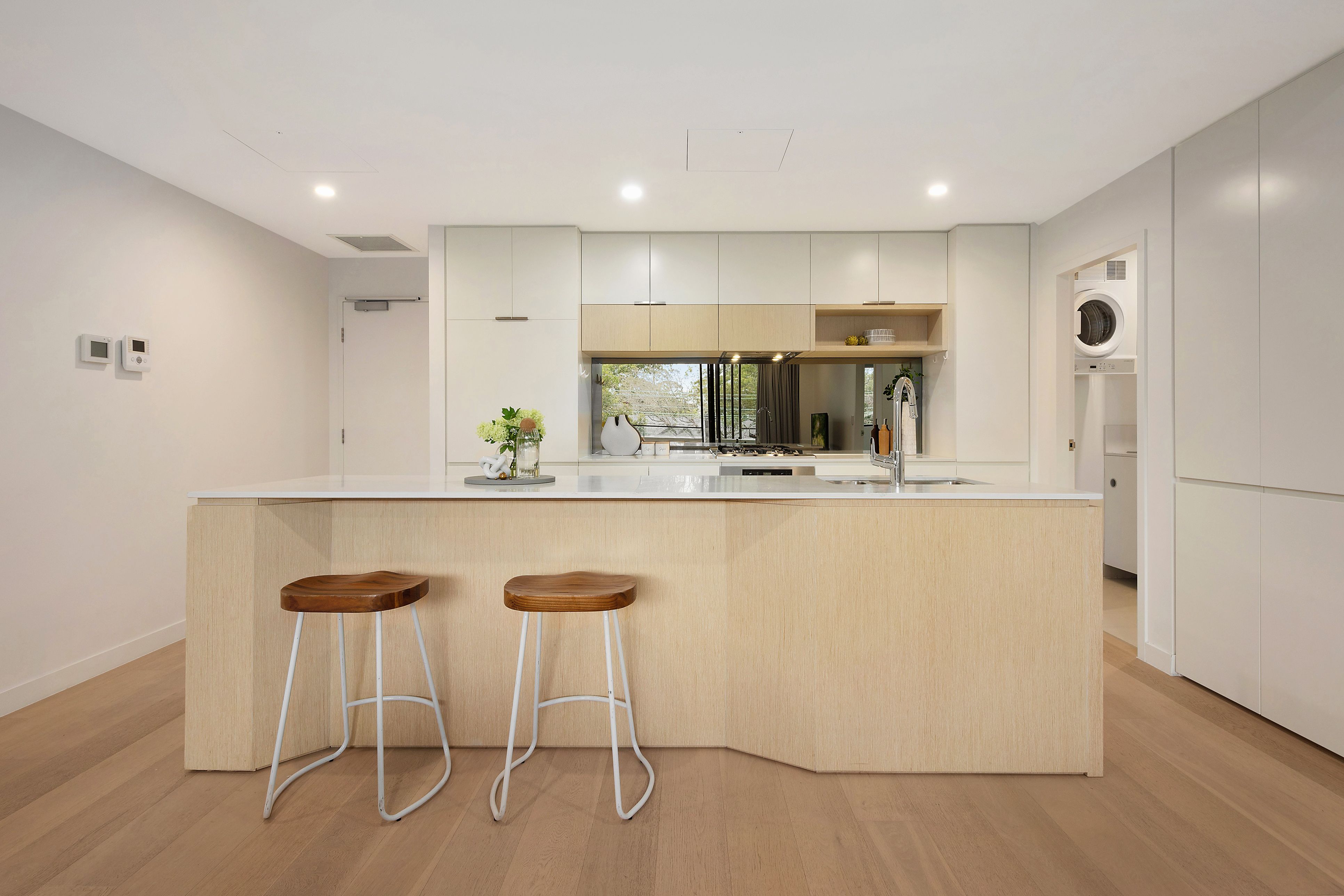 24/1 Womerah Street — photo 5 of 9