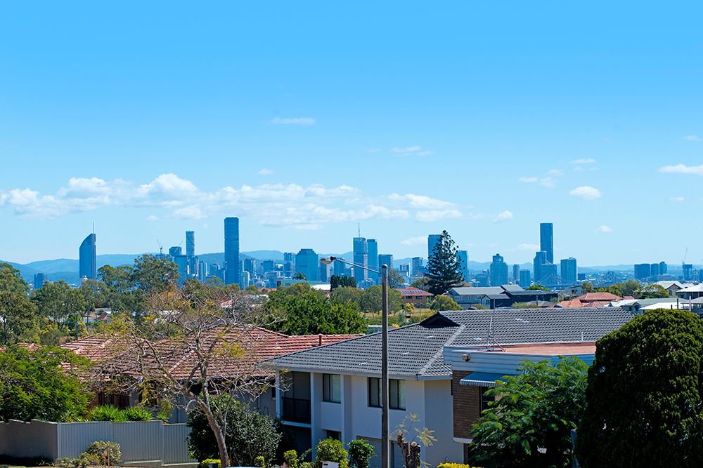 18 Pavo Street, Camp Hill, QLD 4152