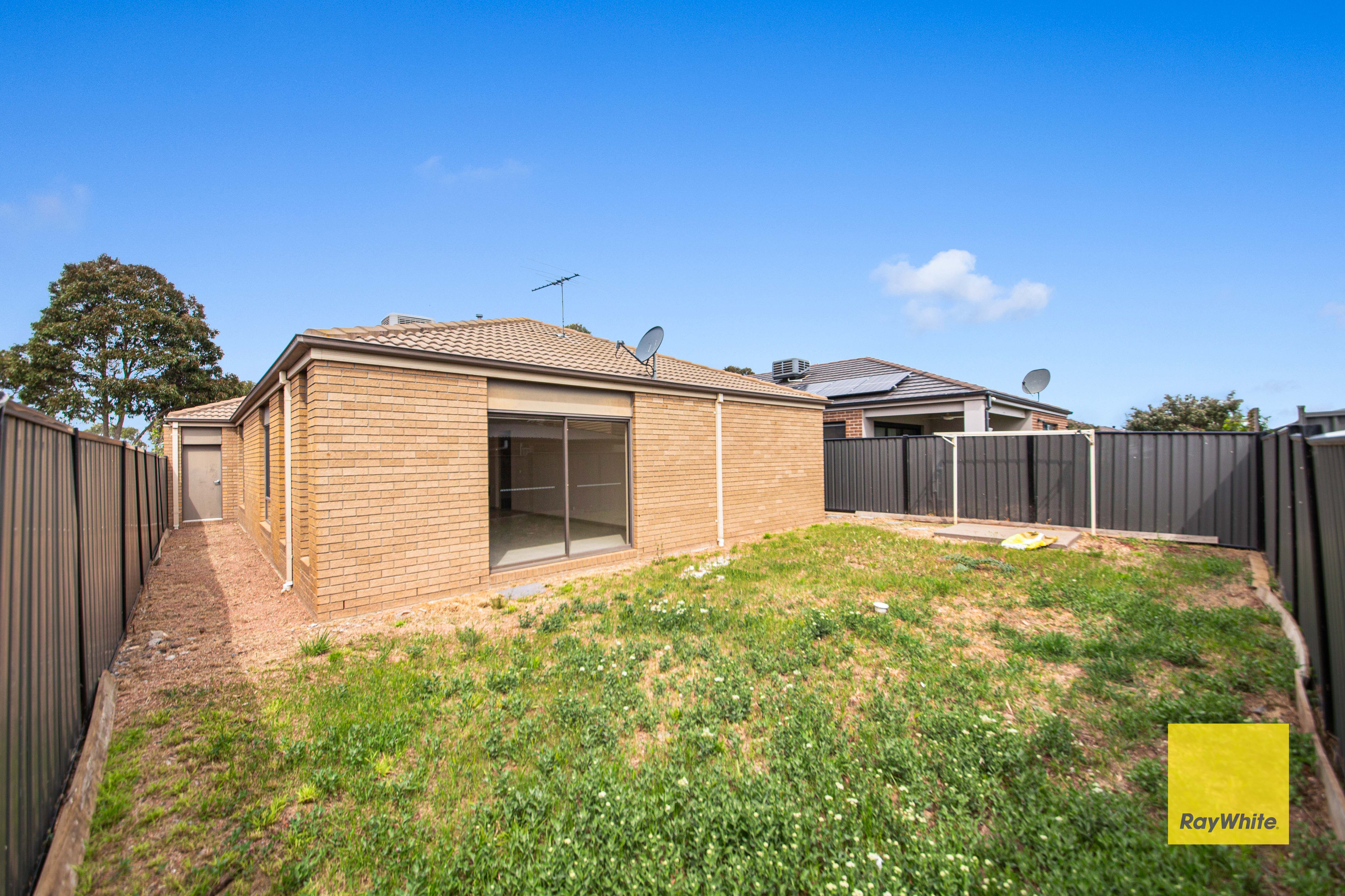 59 Cottesloe Boulevard — photo 13 of 13