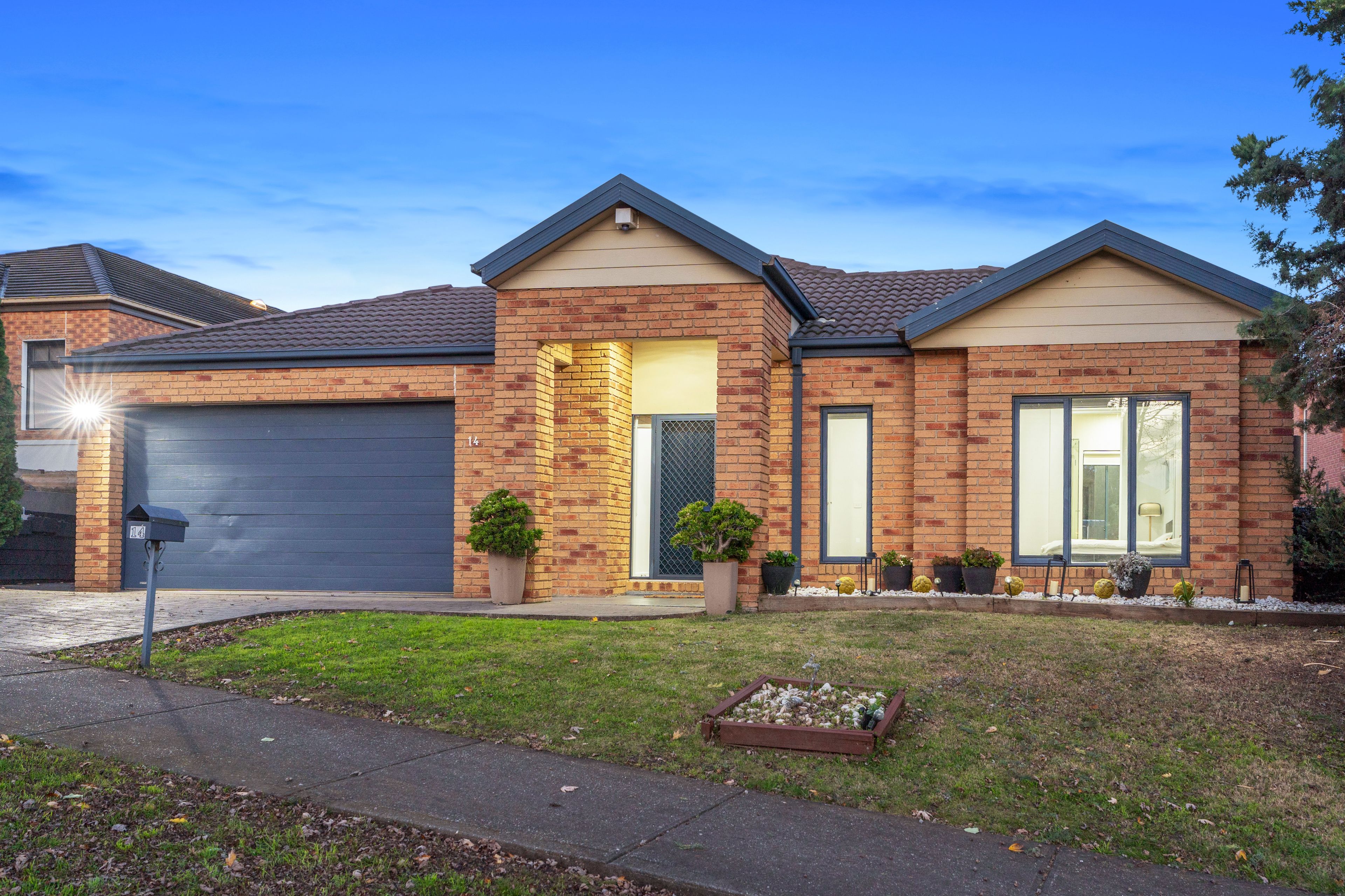 14 Cropton Rise — photo 19 of 21