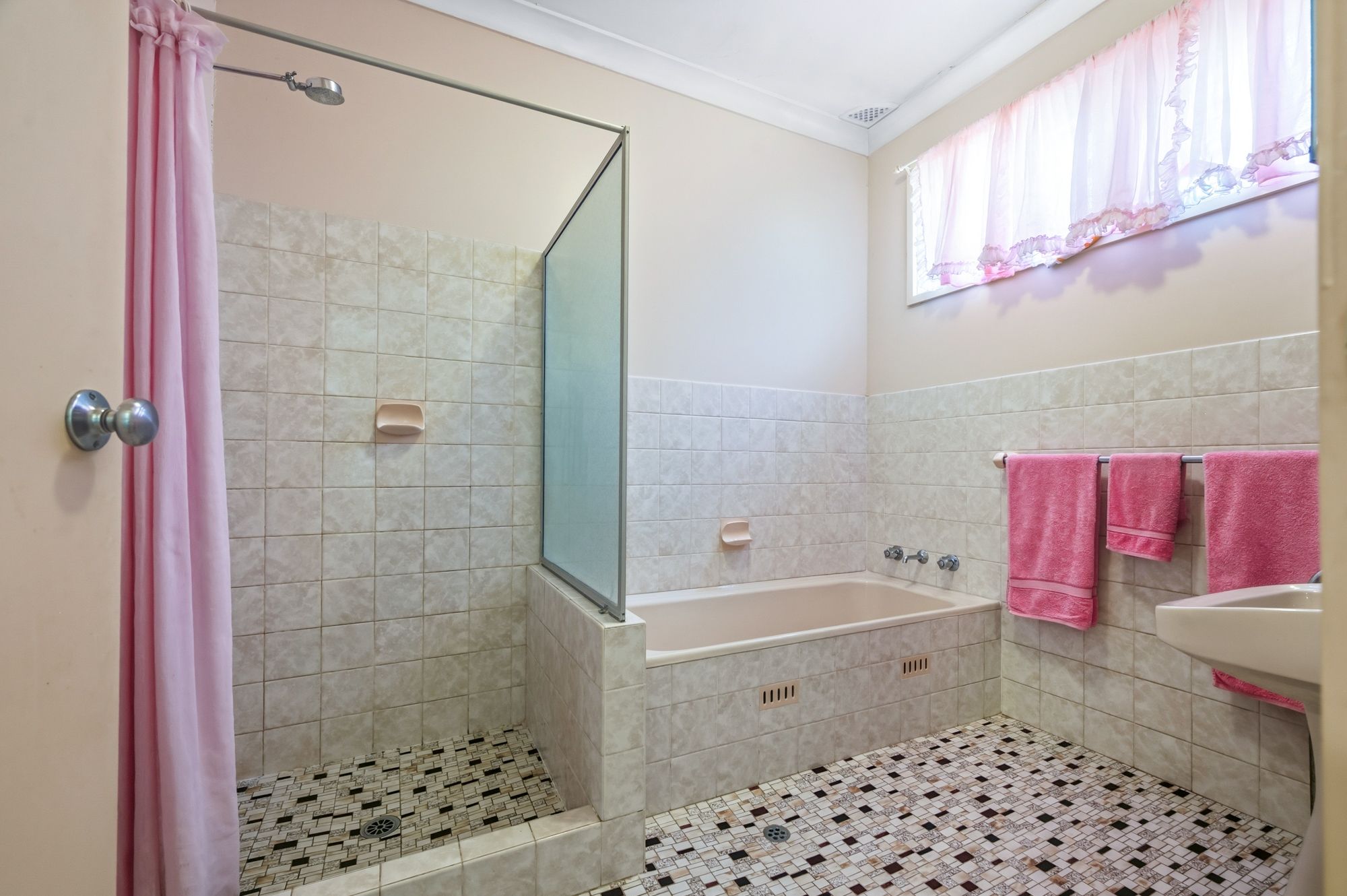 10 Macleay Street — photo 9 of 12