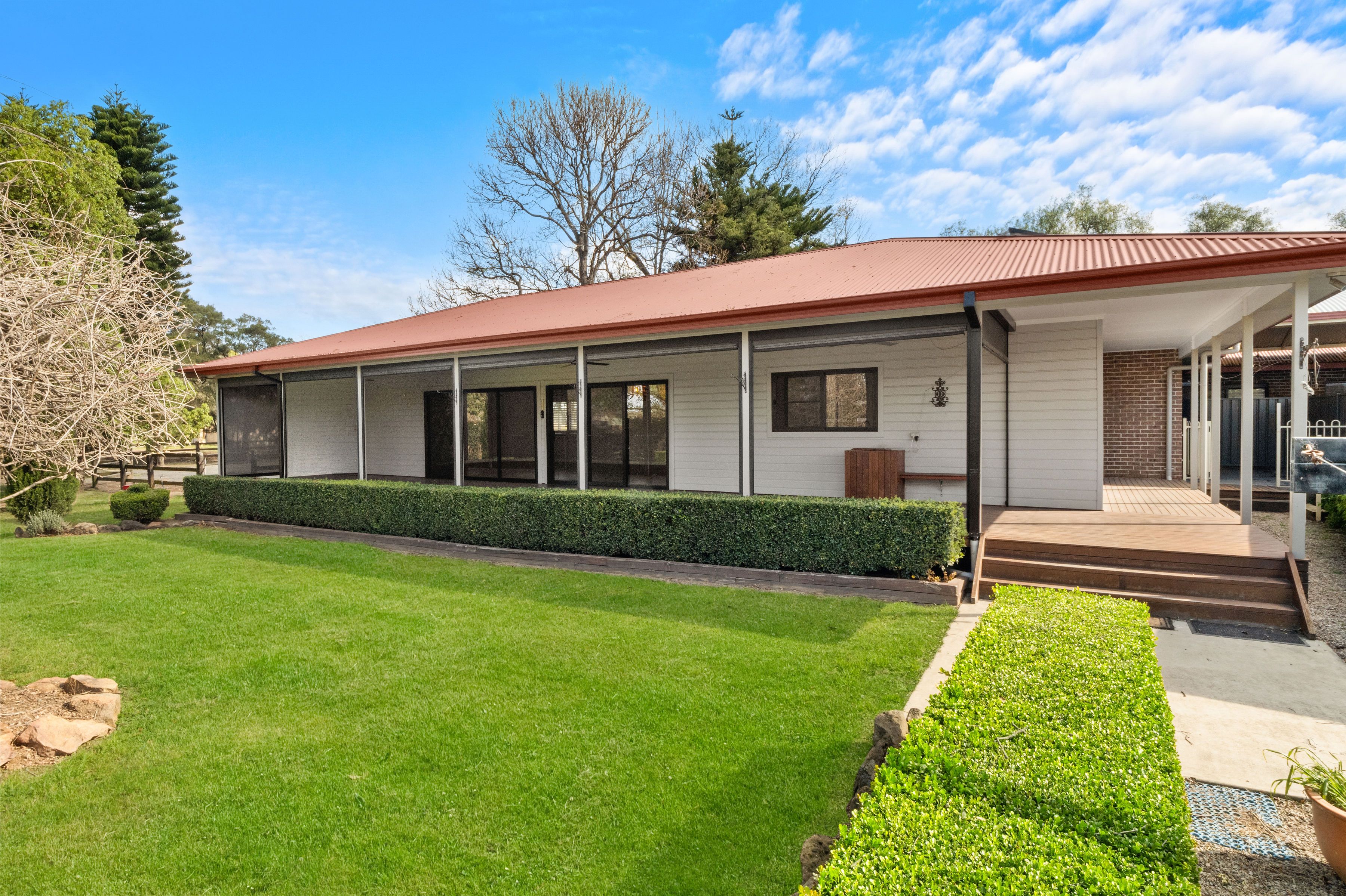 131 Racecourse Road — photo from Ray White North Richmond