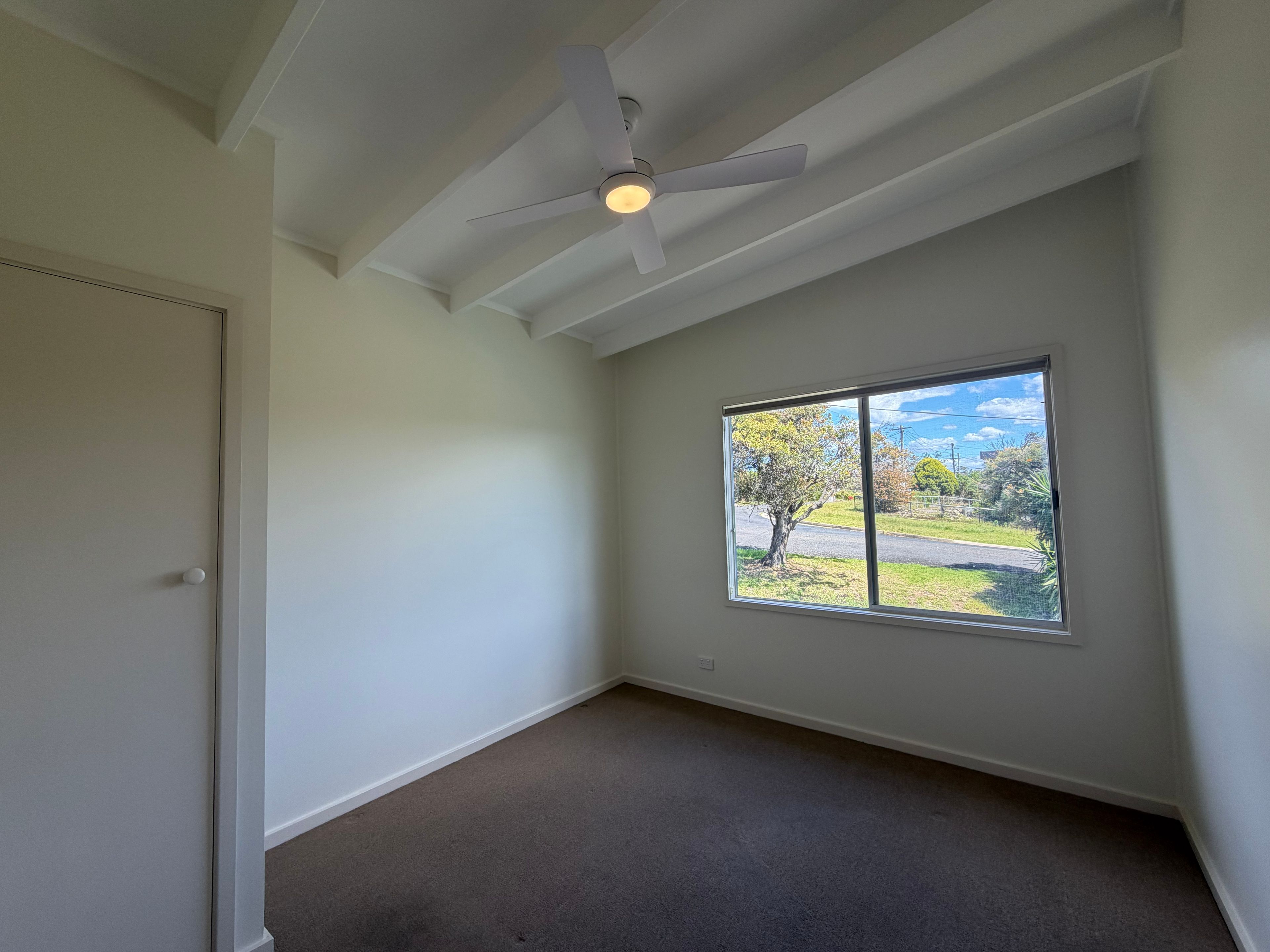 81 Tallawang Avenue — photo 12 of 16