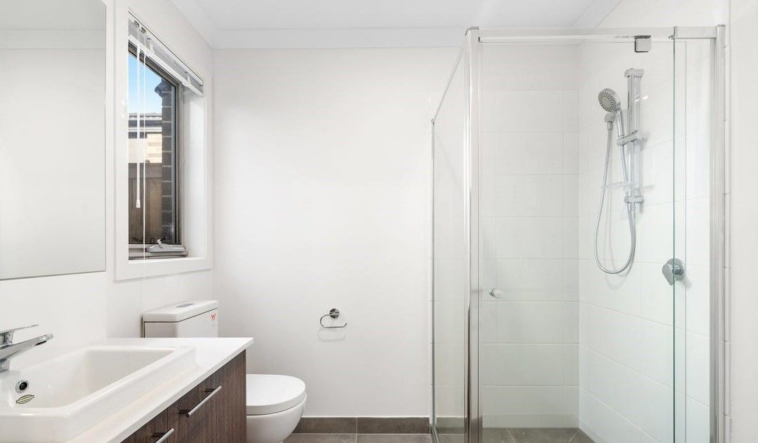 28 Volley Street — photo 7 of 8
